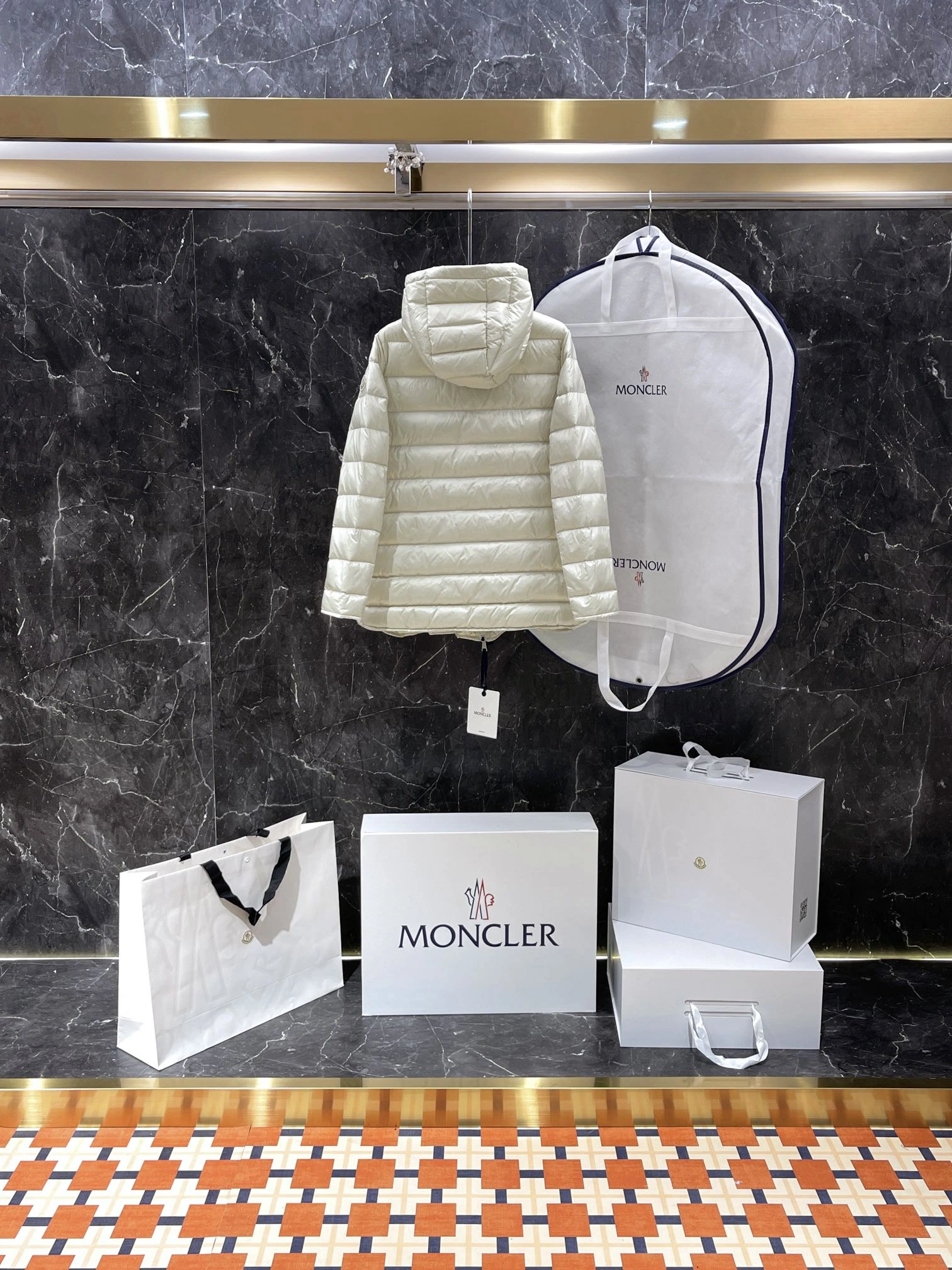 StreetReady Moncler Down Jackets 146213