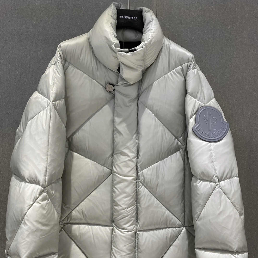 Comfortable Moncler Down Jackets 146227