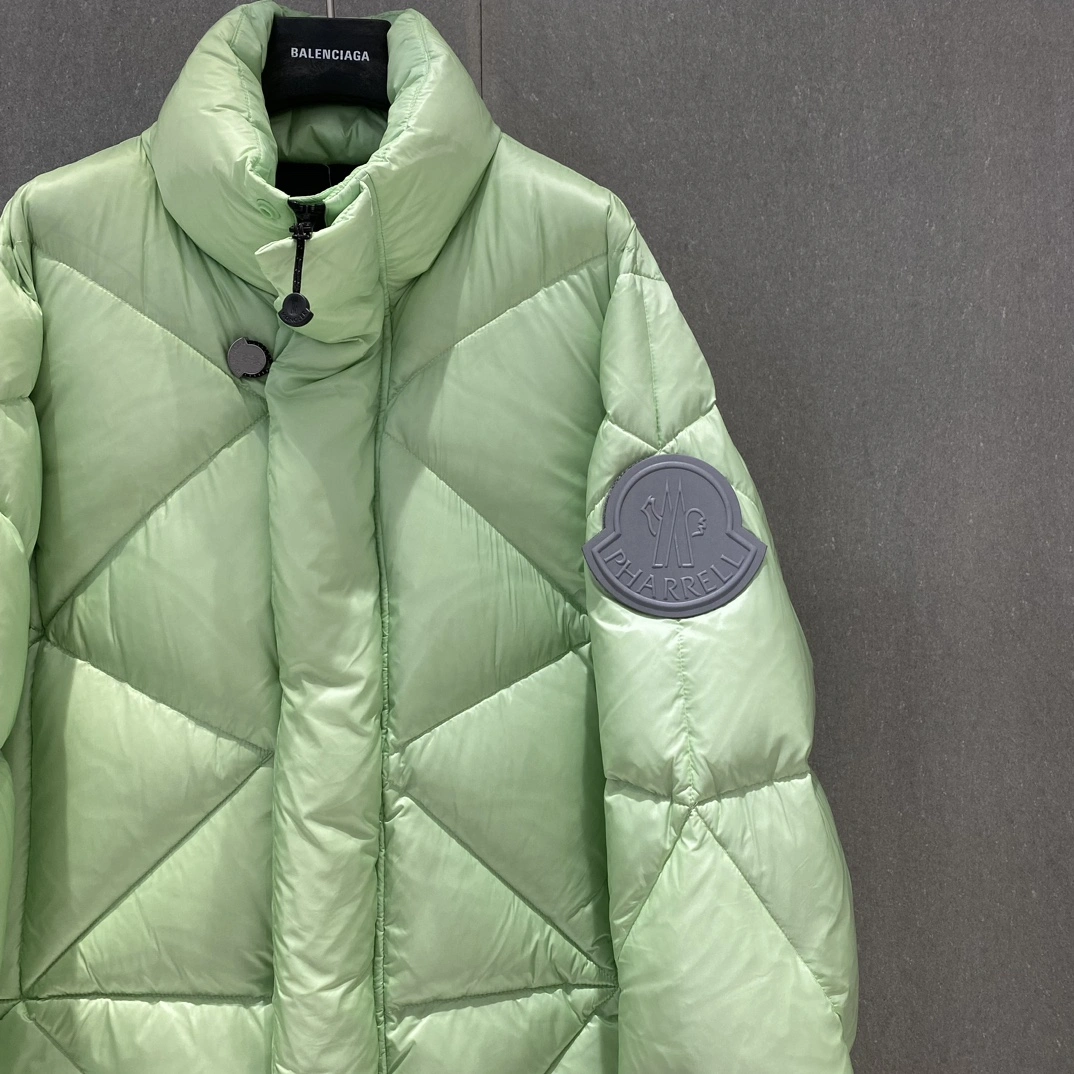 Moncler Down Jackets EasyCare 146212