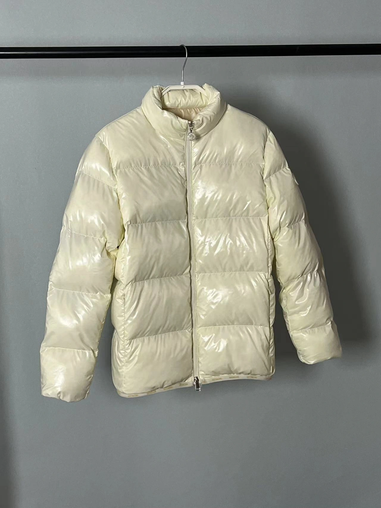 Affordable Moncler Down Jackets 146201