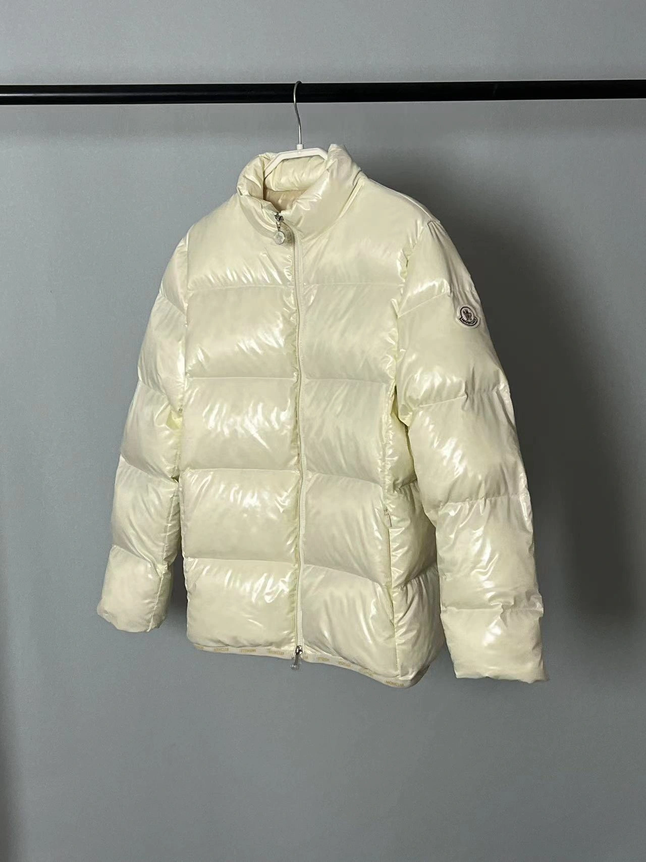 Affordable Moncler Down Jackets 146201