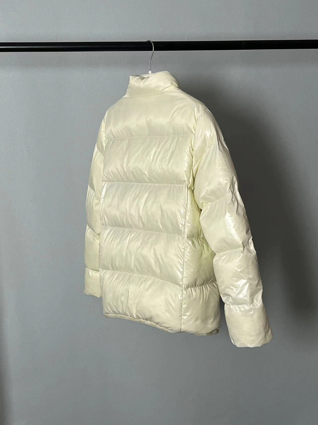 Affordable Moncler Down Jackets 146201