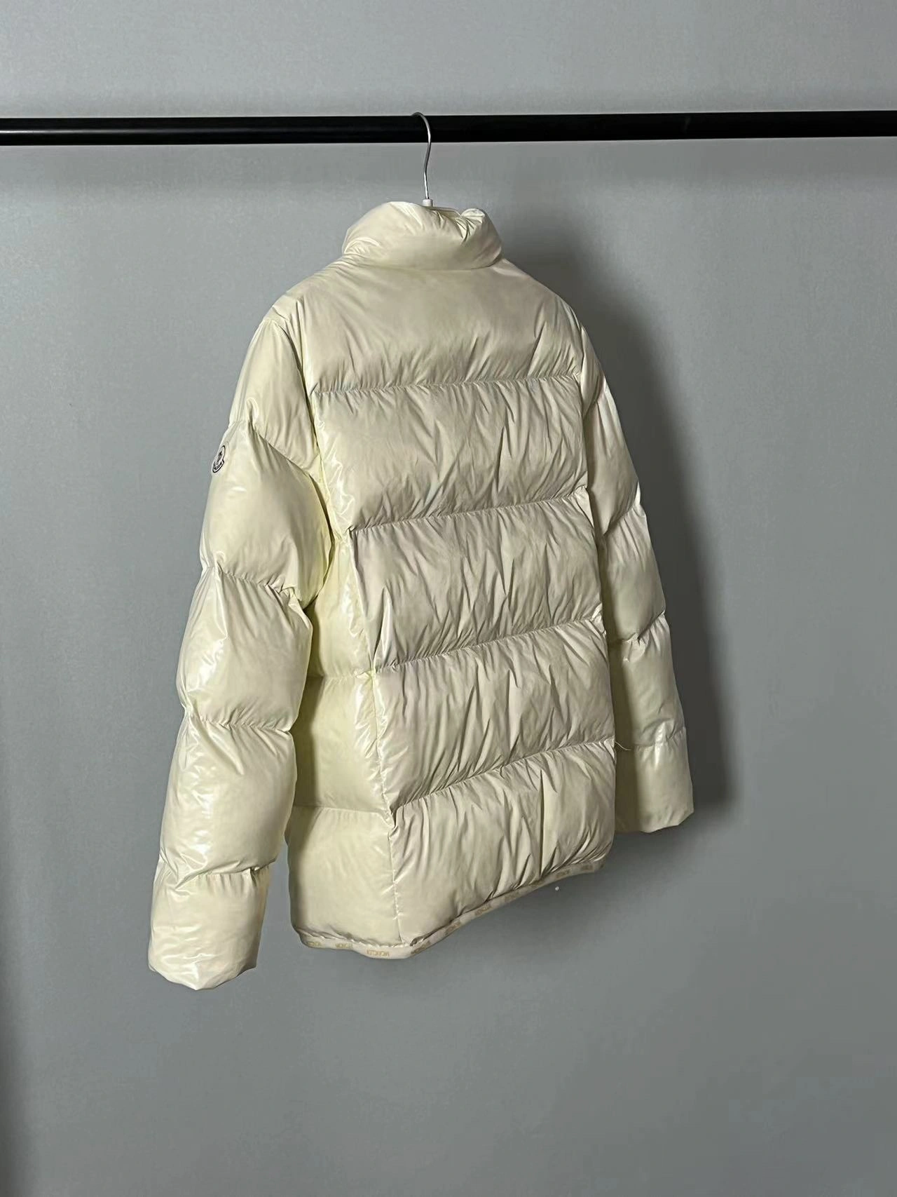 Affordable Moncler Down Jackets 146201
