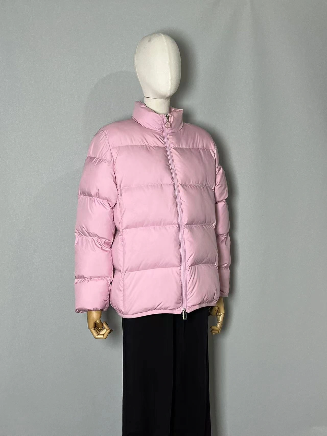Moncler Down Jackets Durable 146224