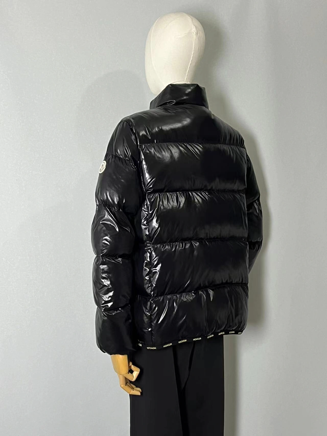 EasyMatch Moncler Down Jackets 146198