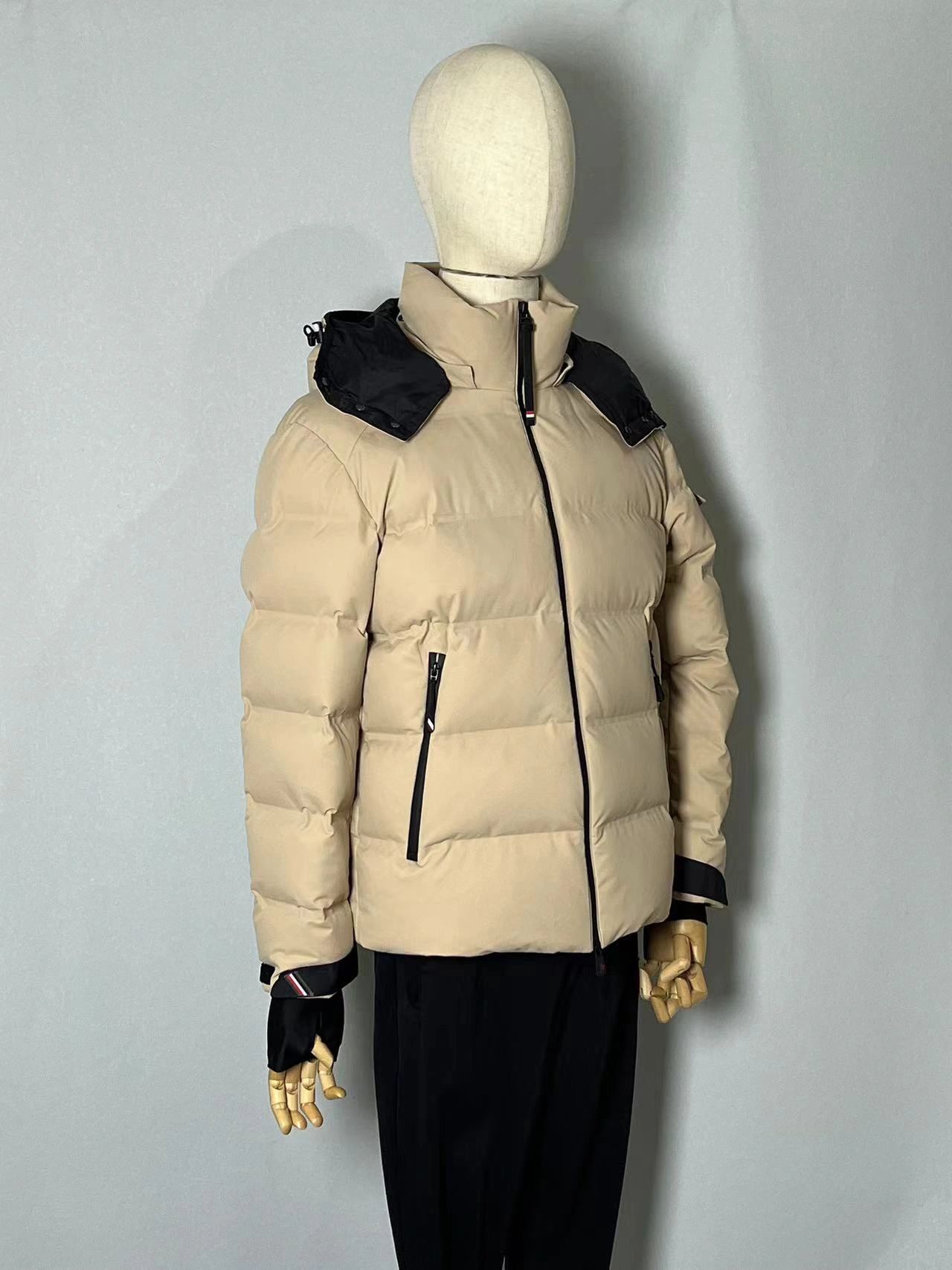 Moncler Down Jackets TechFriendly 146194