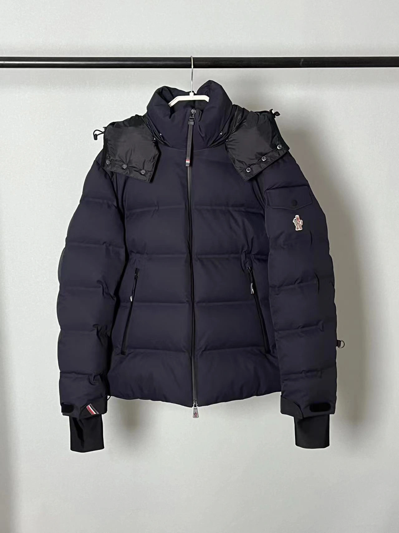 Moncler Down Jackets SunProtective 146192