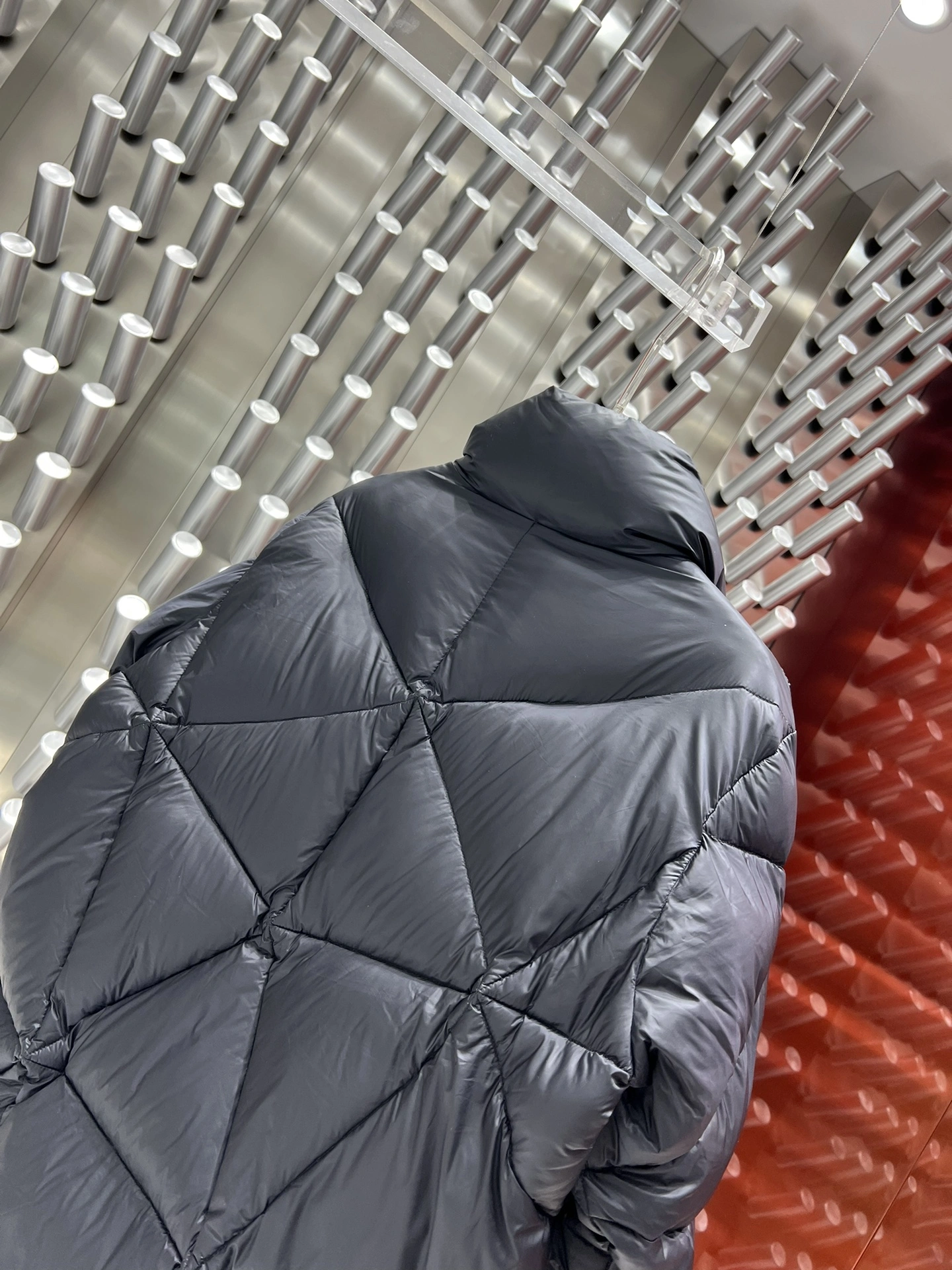 Moncler Down Jackets Unique 146190