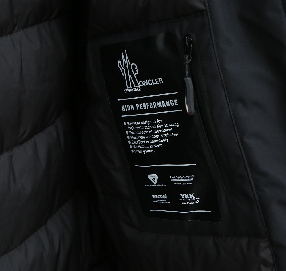 Moncler Down Jackets Refined 146187