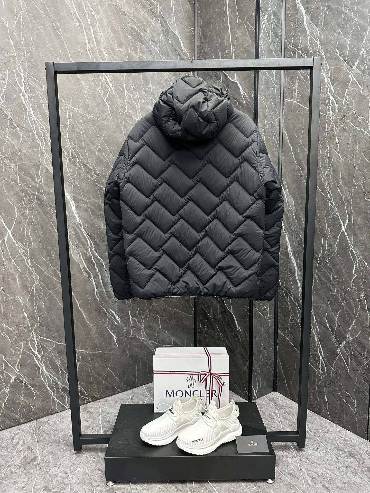 Moncler Down Jackets Lightweight 146178