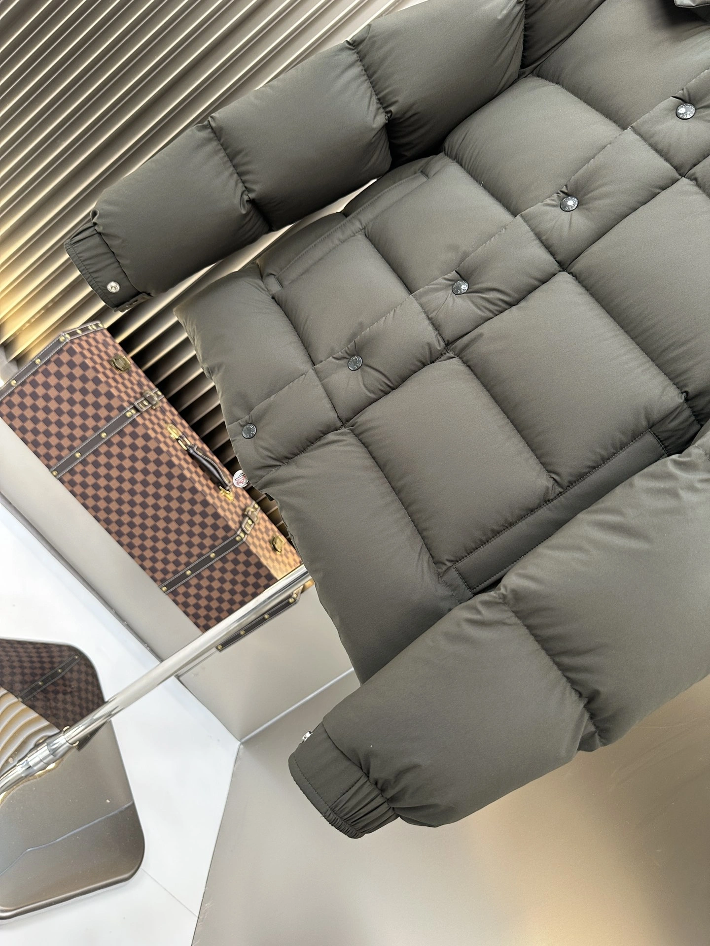 TravelReady Moncler Down Jackets 146180