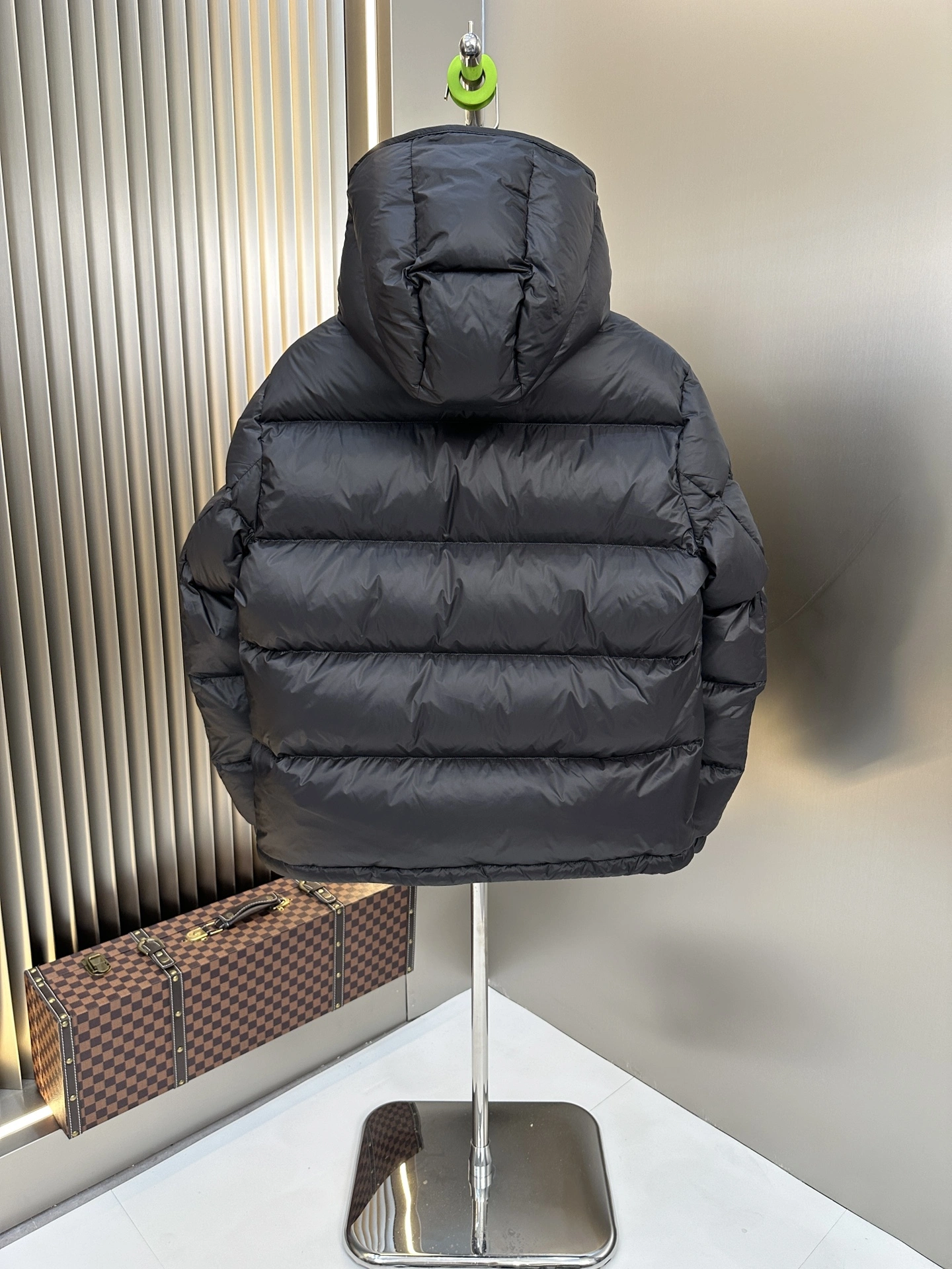 Soft Moncler Down Jackets 146179