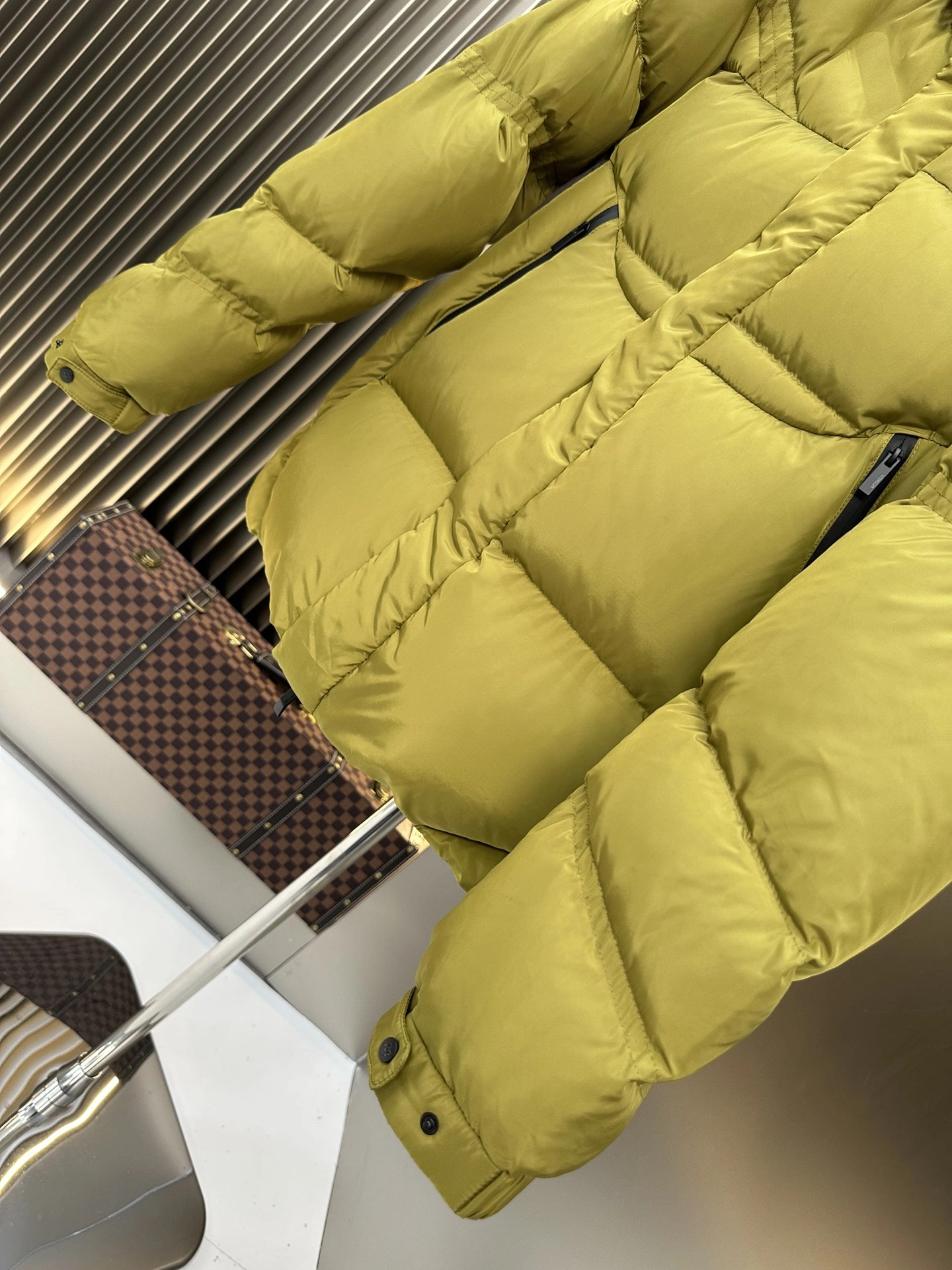 Moncler Down Jackets Functional 146169