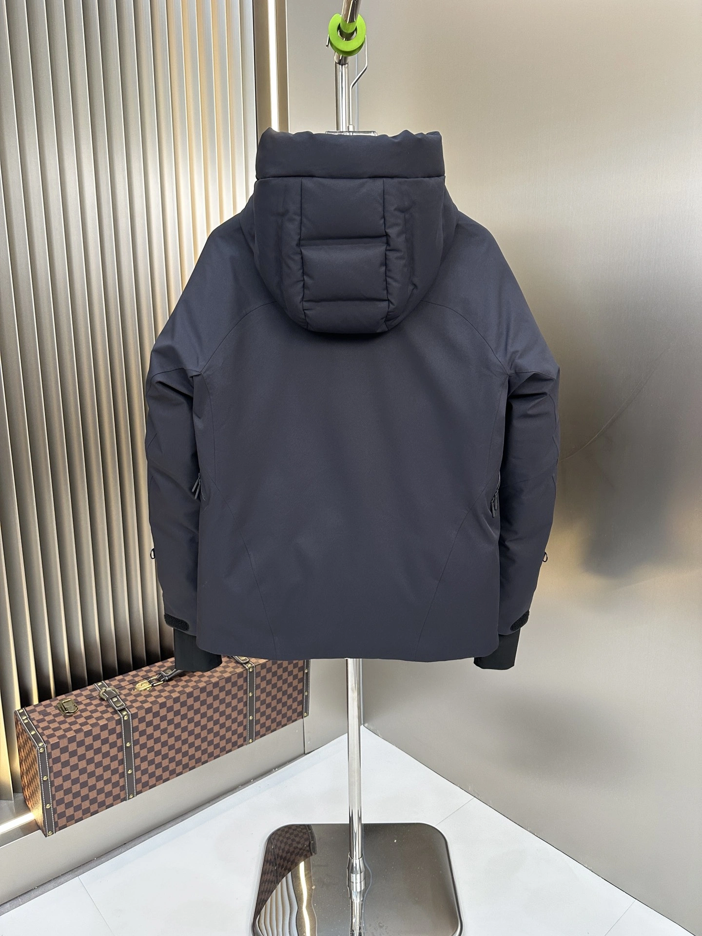 MoistureWicking Moncler Down Jackets 146185