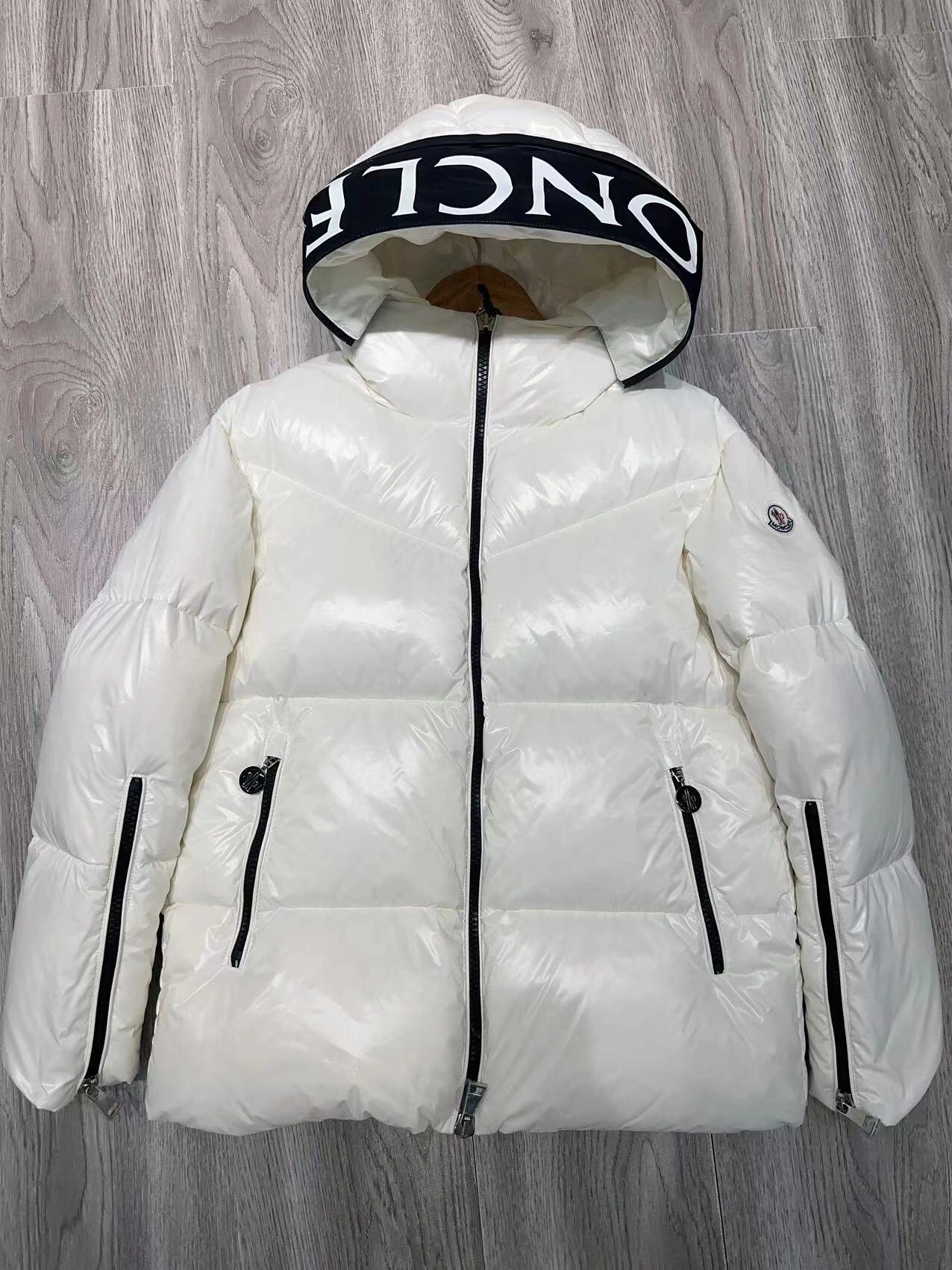 Original Moncler Down Jackets 146162