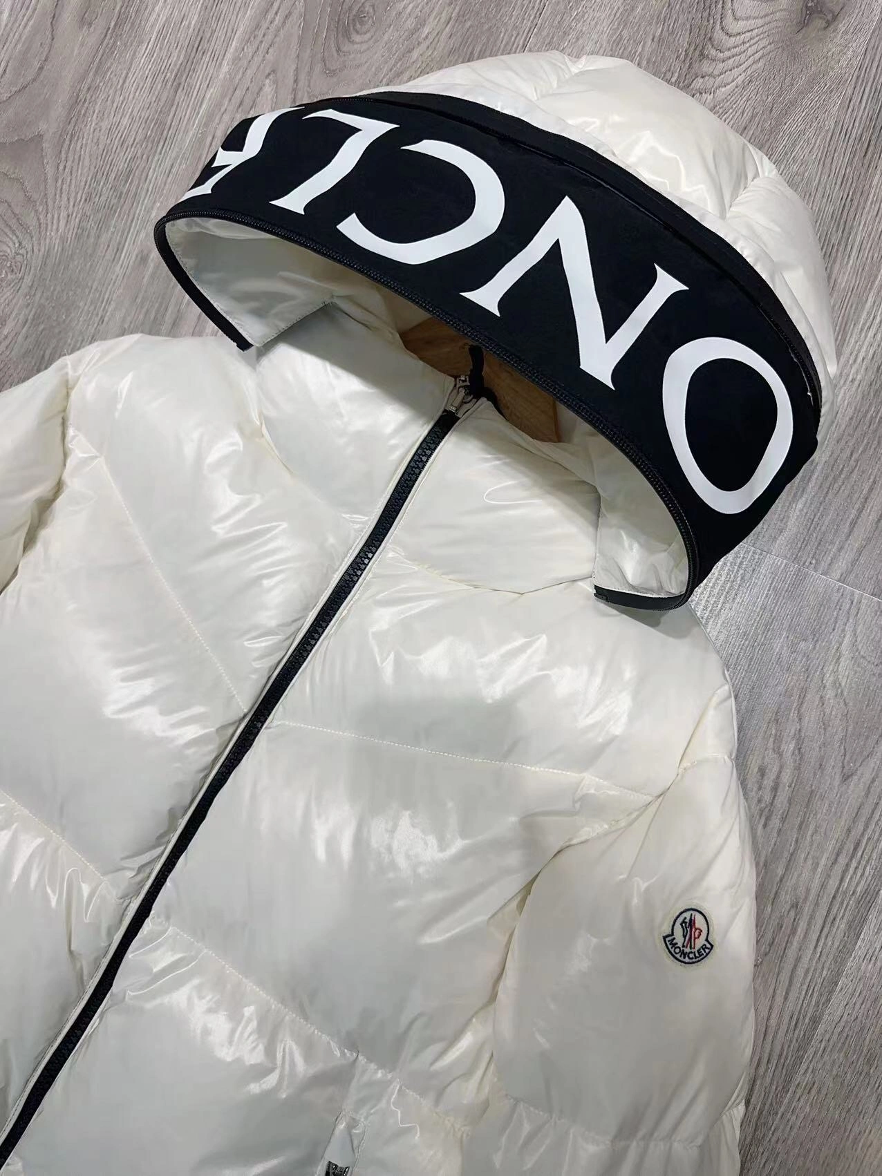 Original Moncler Down Jackets 146162