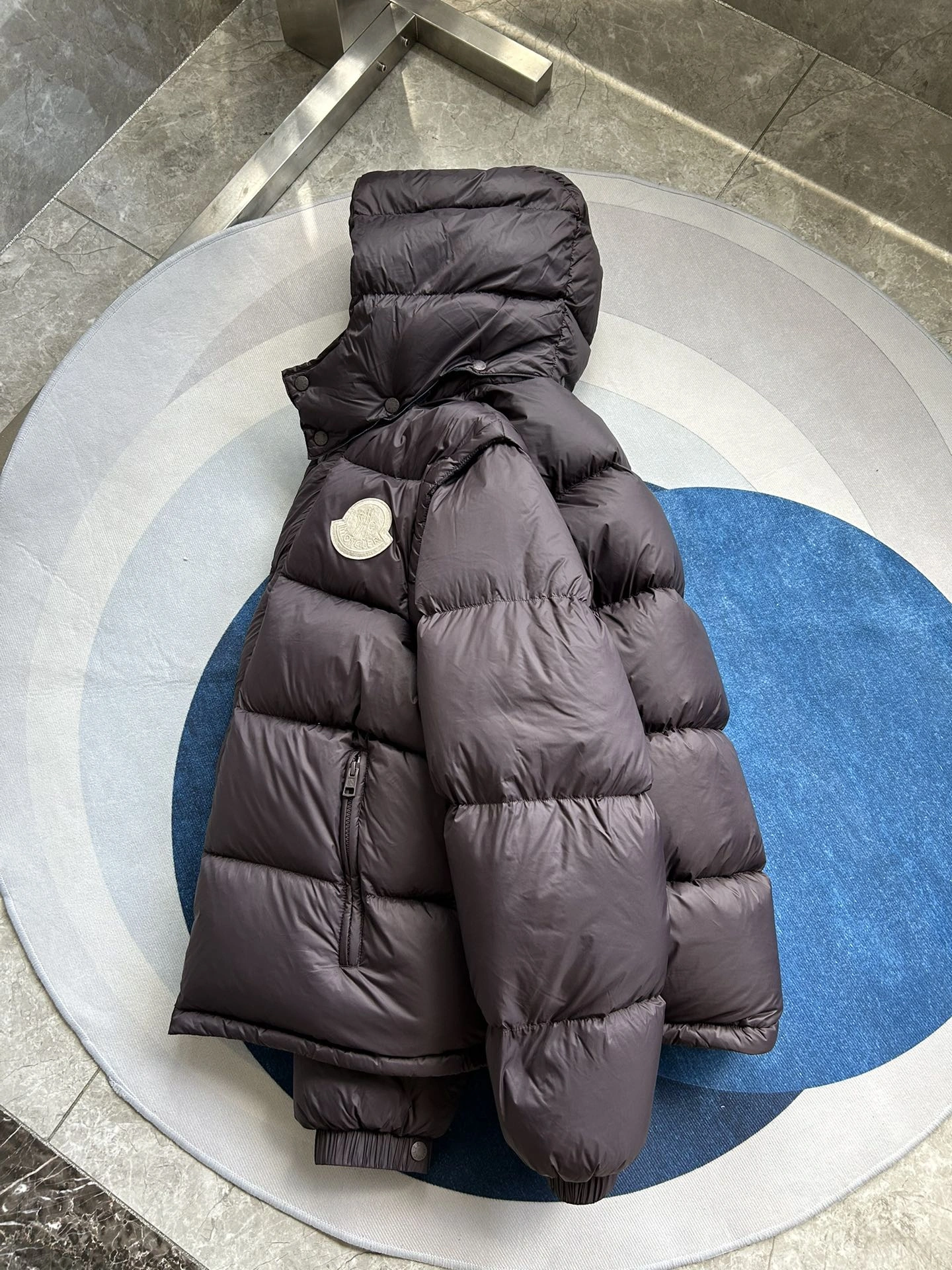 Moncler Down Jackets ComfortFit 146172