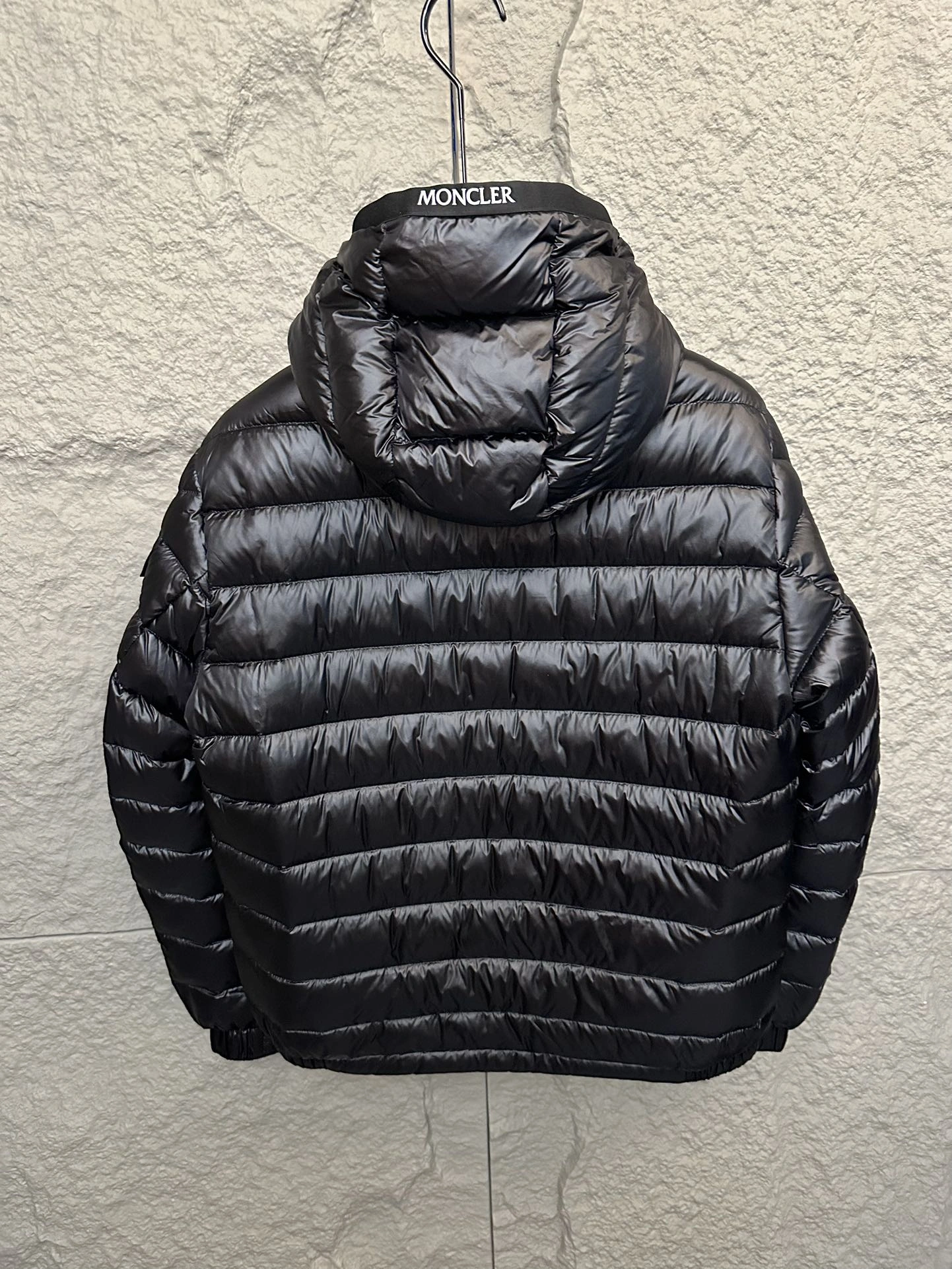 Moncler Down Jackets RelaxedFit 146156