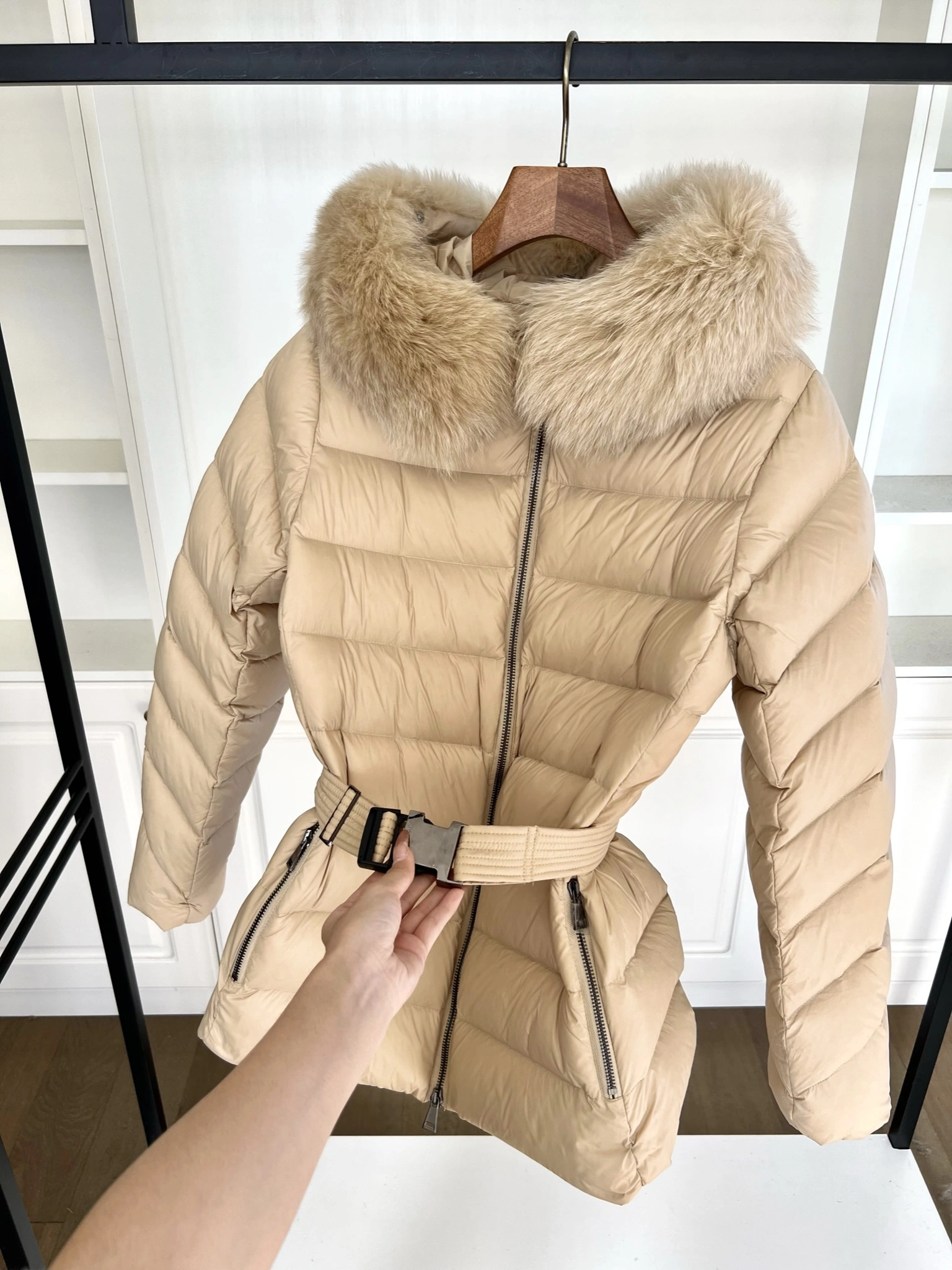 Moncler Down Jackets NewStyle 146159