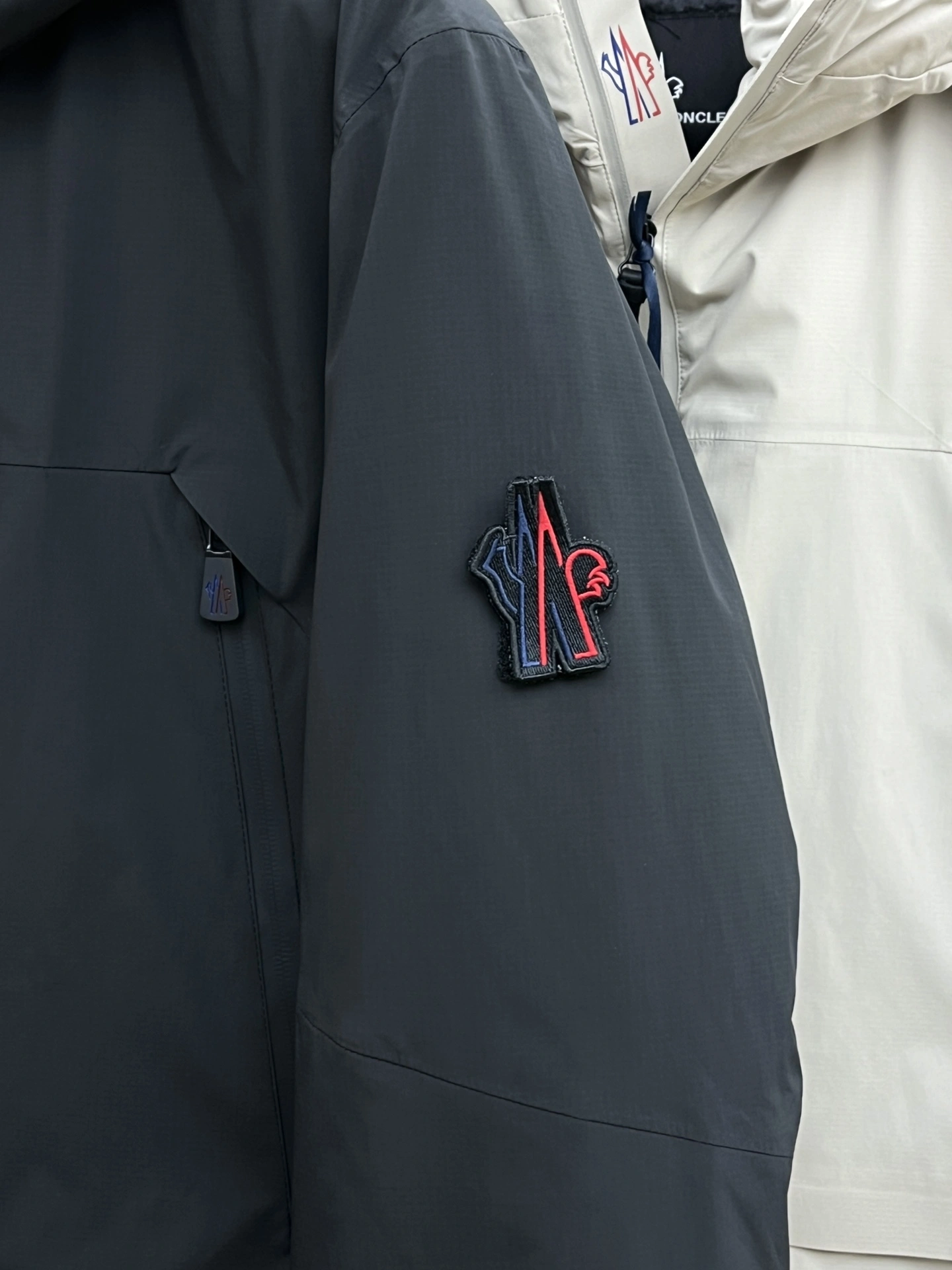 BestValue Moncler Down Jackets 146155