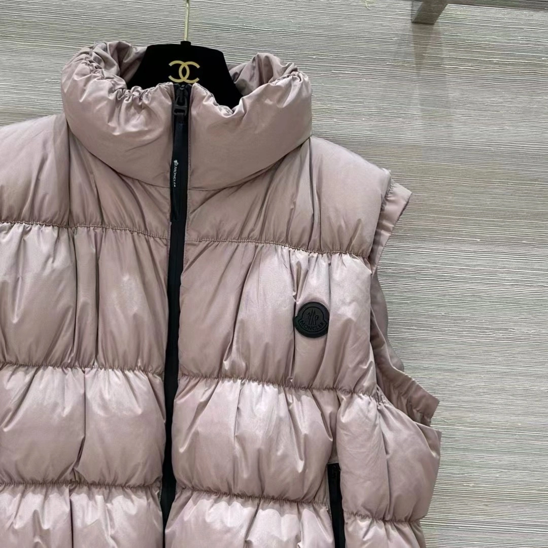 Affordable Moncler Down Jackets 146154