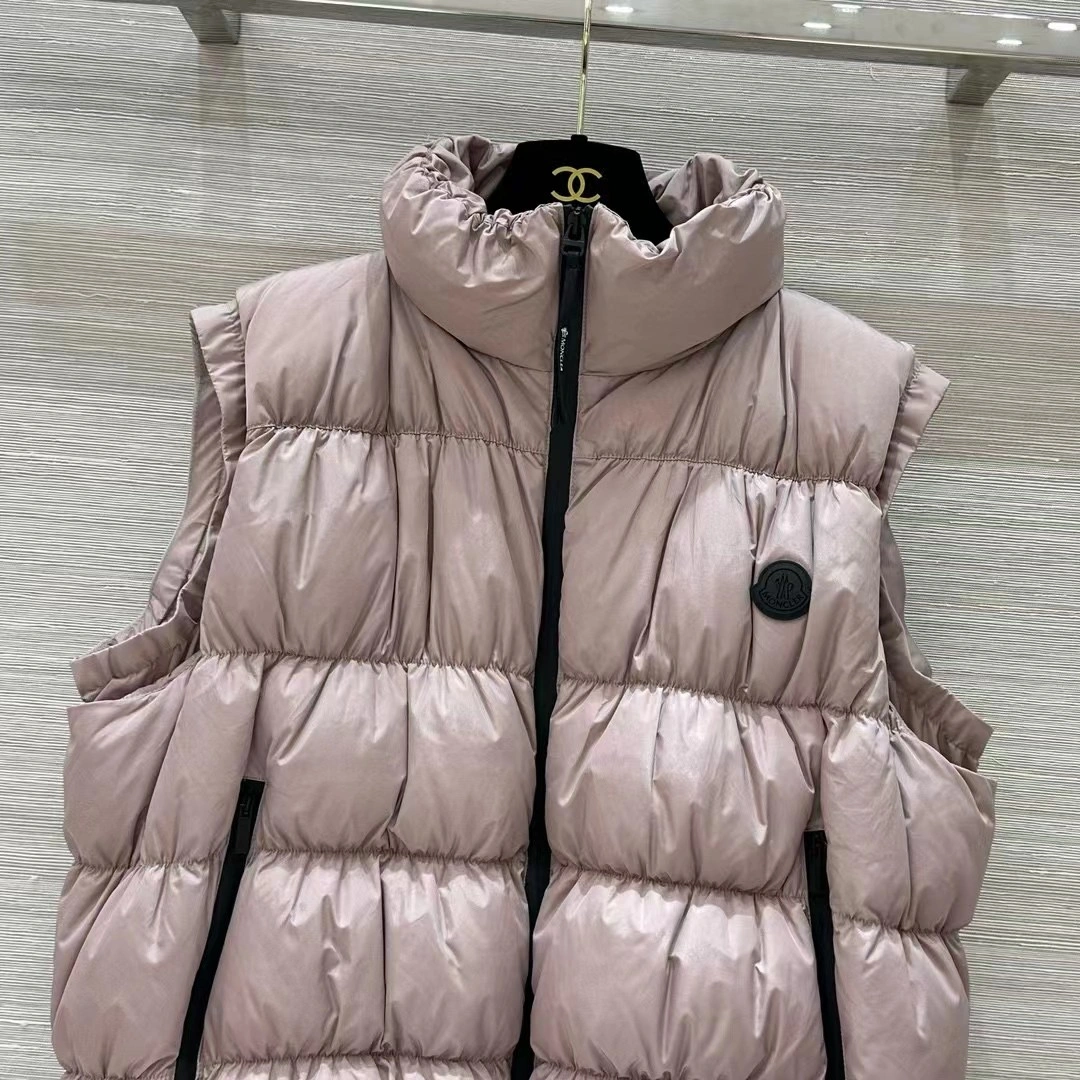 Affordable Moncler Down Jackets 146154