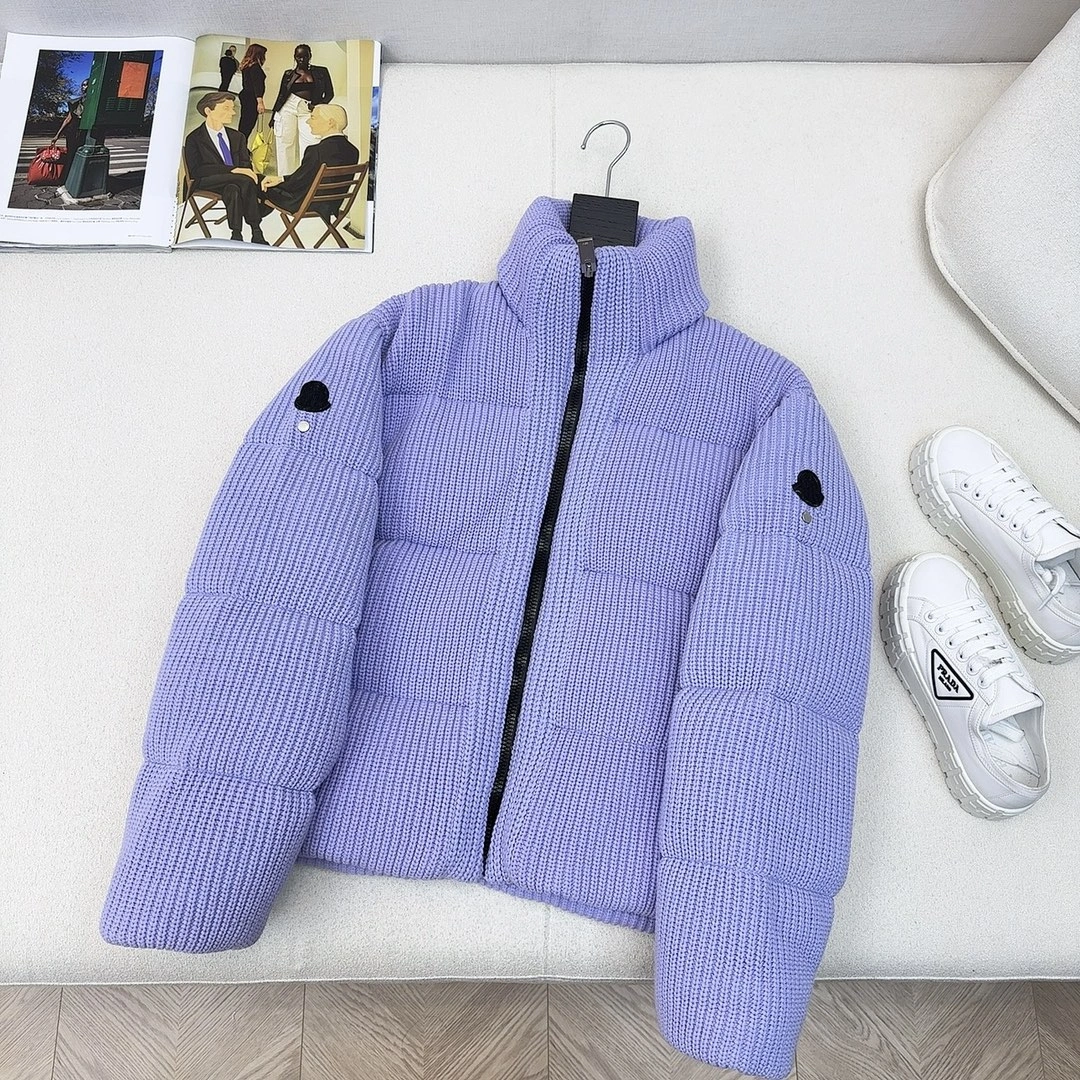 ModernLook Moncler Down Jackets 146152