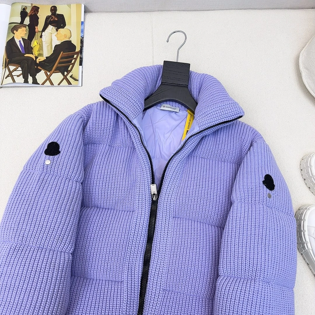 ModernLook Moncler Down Jackets 146152