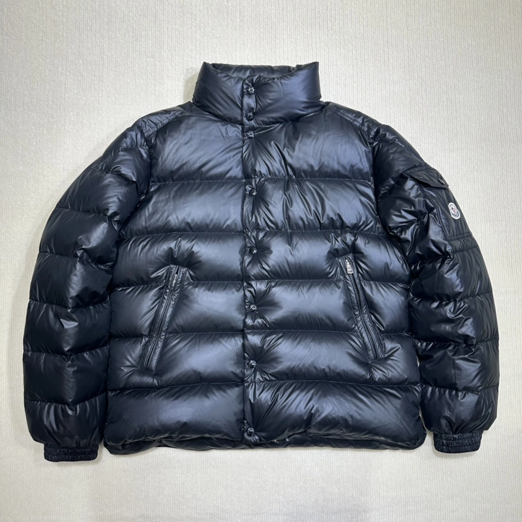 Moncler Down Jackets Popular 146150