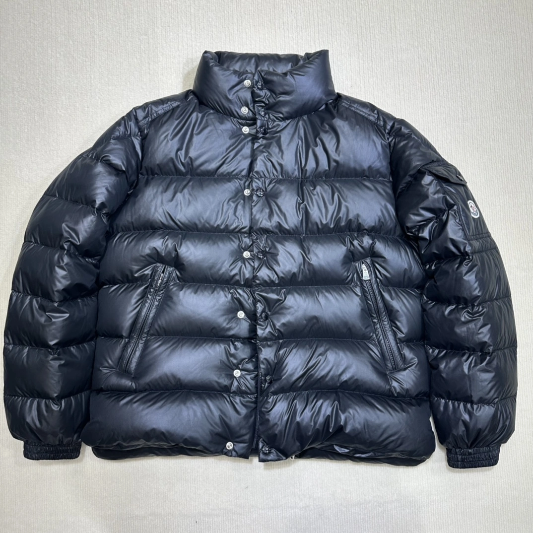 Moncler Down Jackets Popular 146150