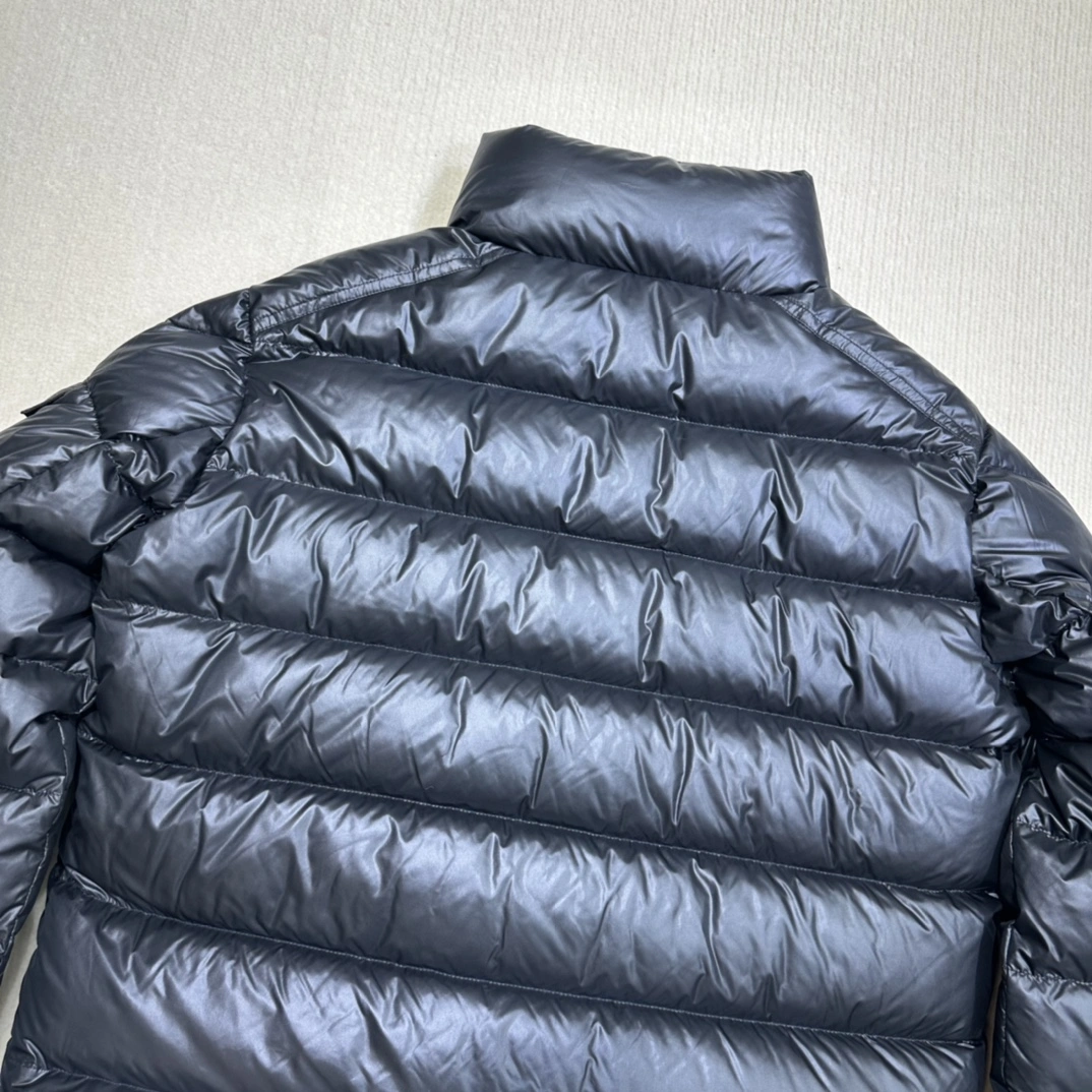Moncler Down Jackets Popular 146150