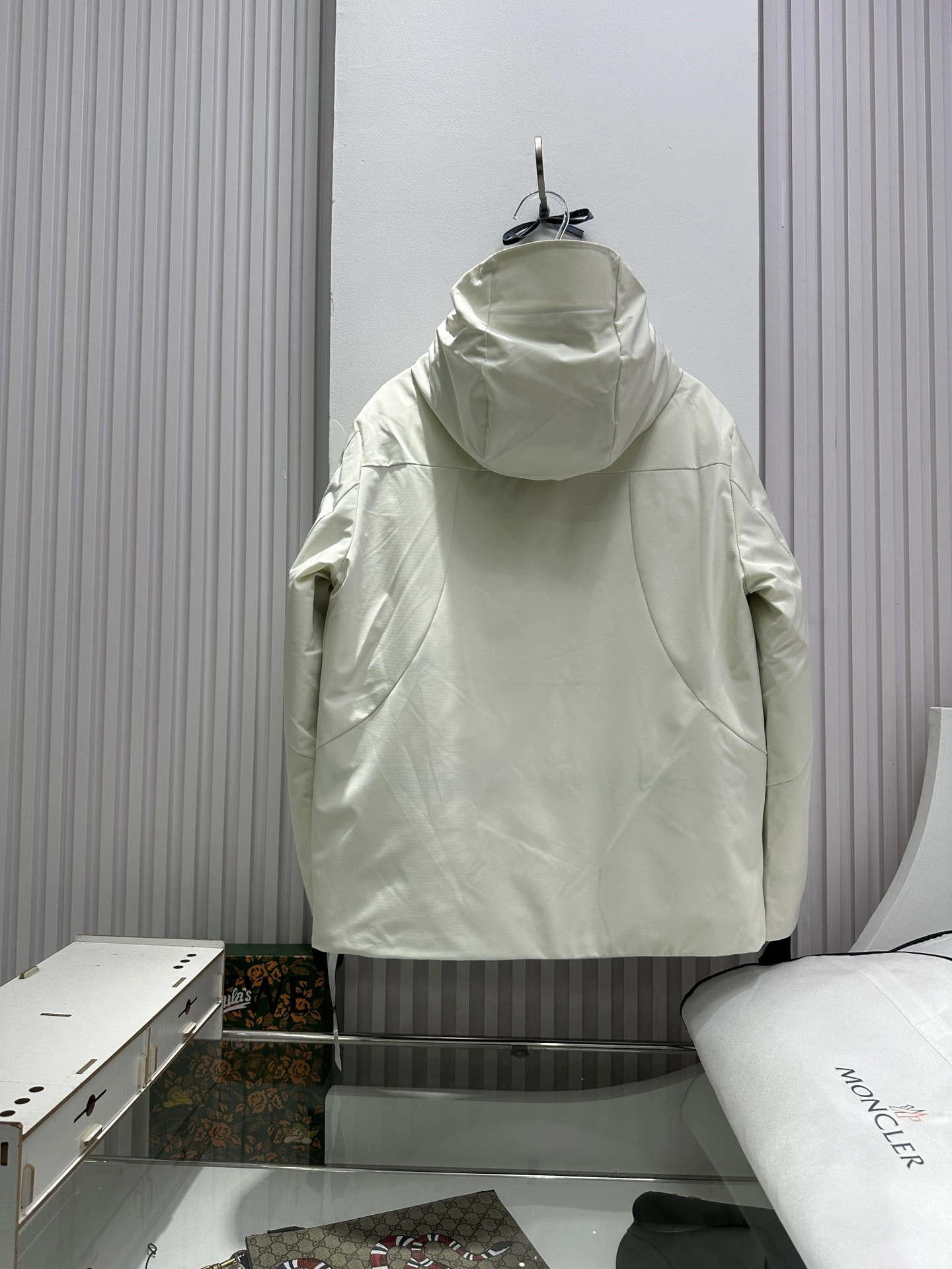 Moncler Down Jackets Effortless 146148