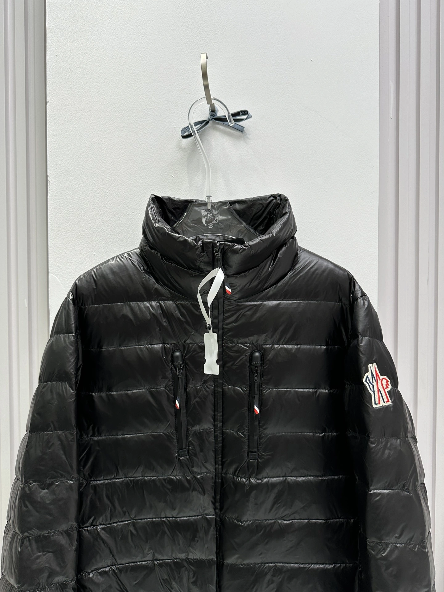 Moncler Down Jackets WaterResistant 146143