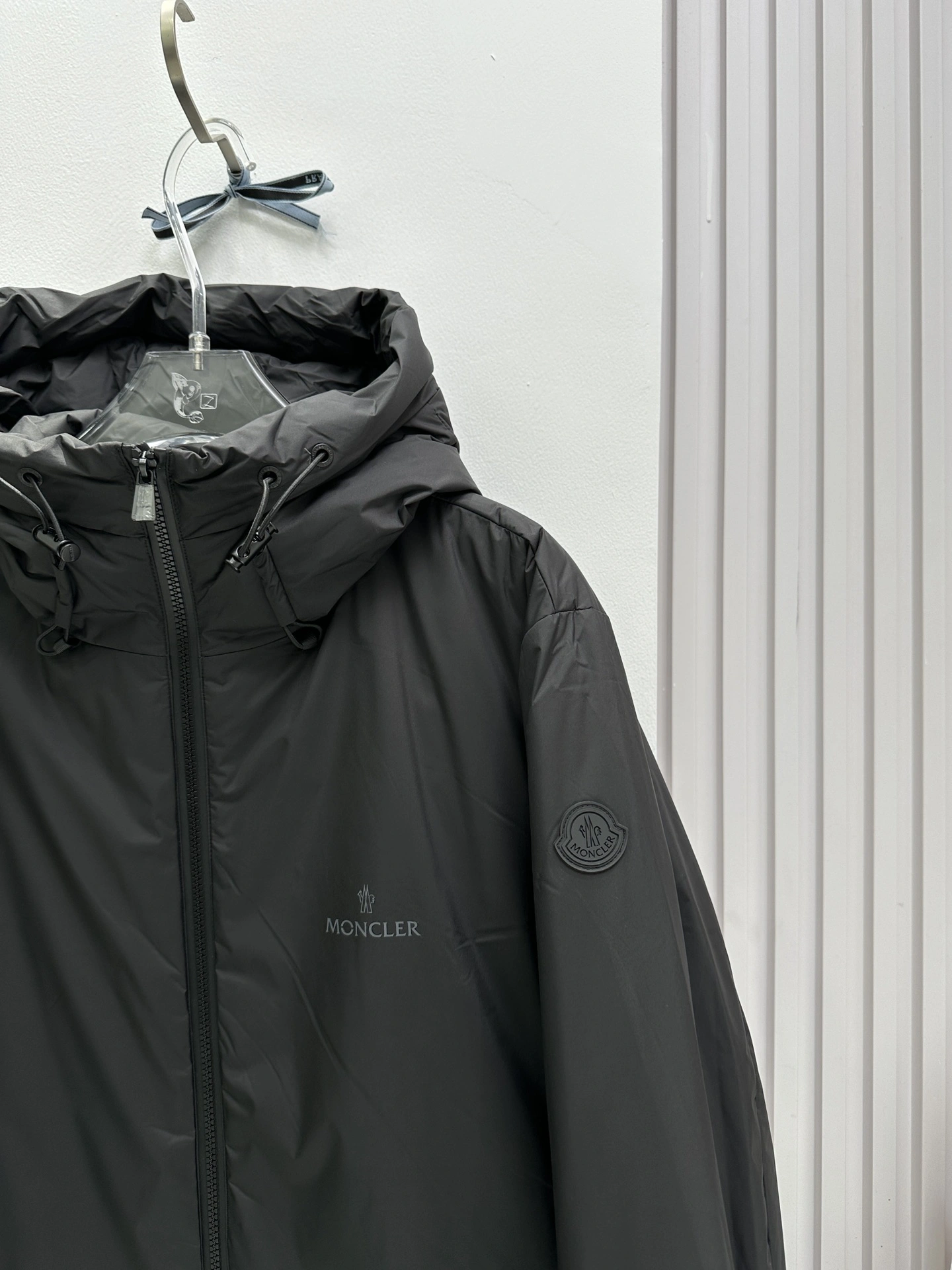 Popular Moncler Down Jackets 146140