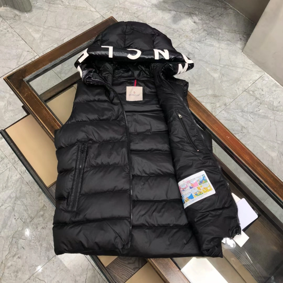 Moncler Down Jackets Bright 146120
