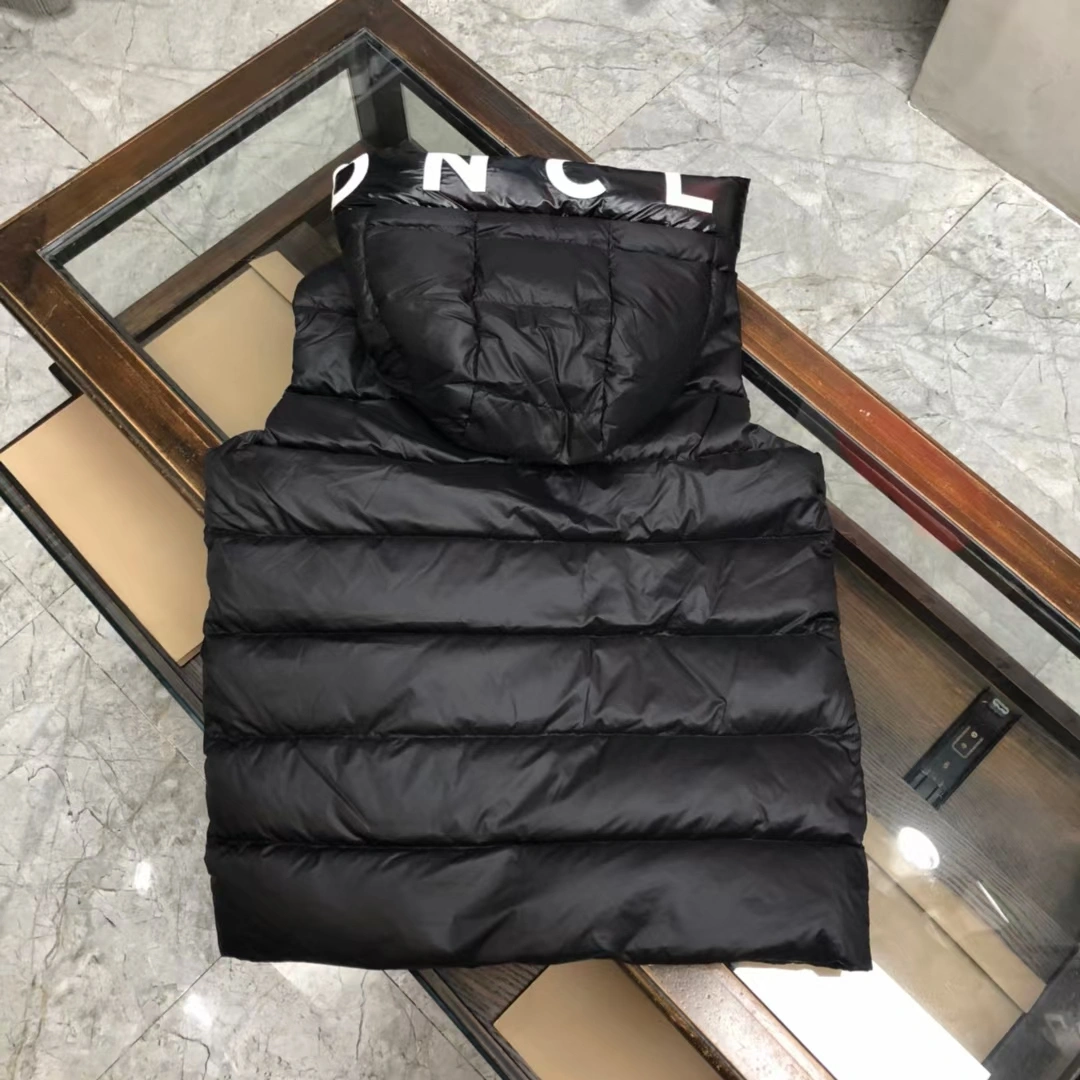 Moncler Down Jackets Bright 146120