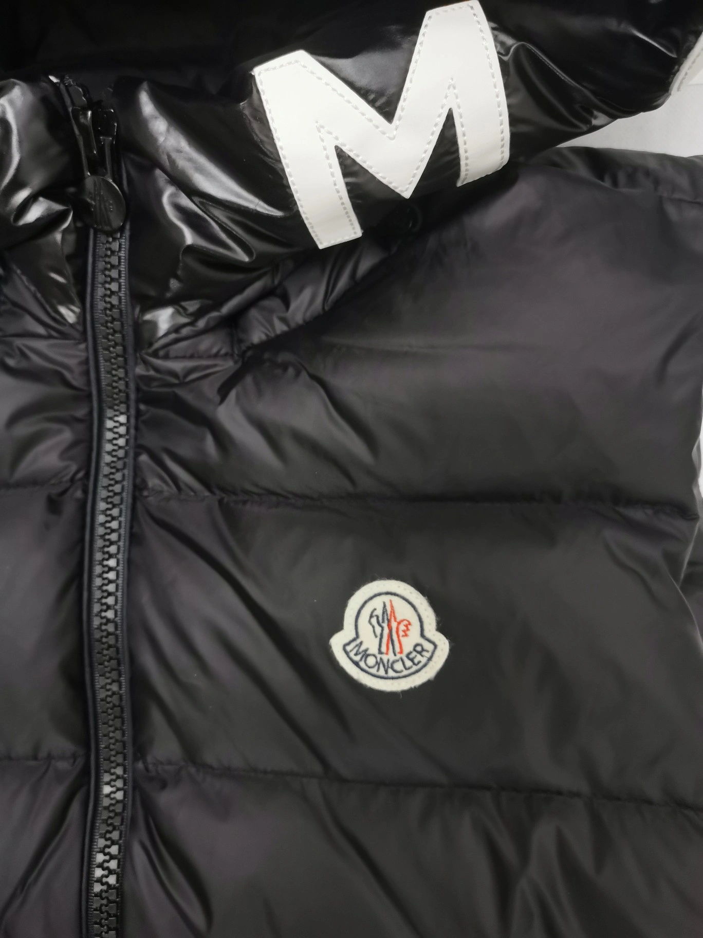 MoistureWicking Moncler Down Jackets 146125