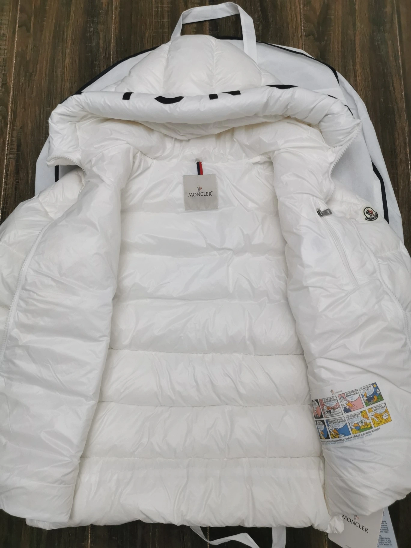 Moncler Down Jackets Reliable 146117