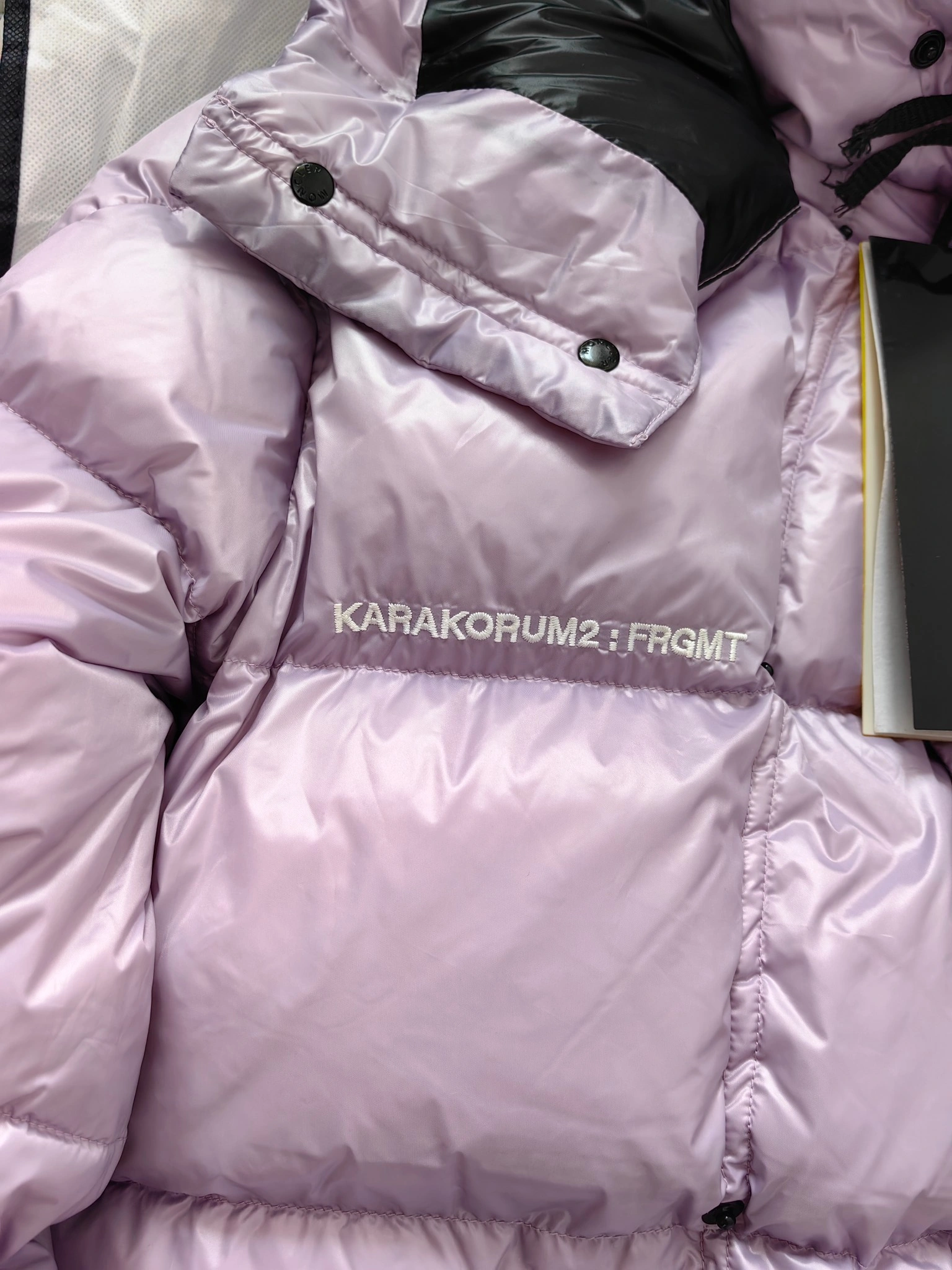 Moncler Down Jackets ComfortFit 146141