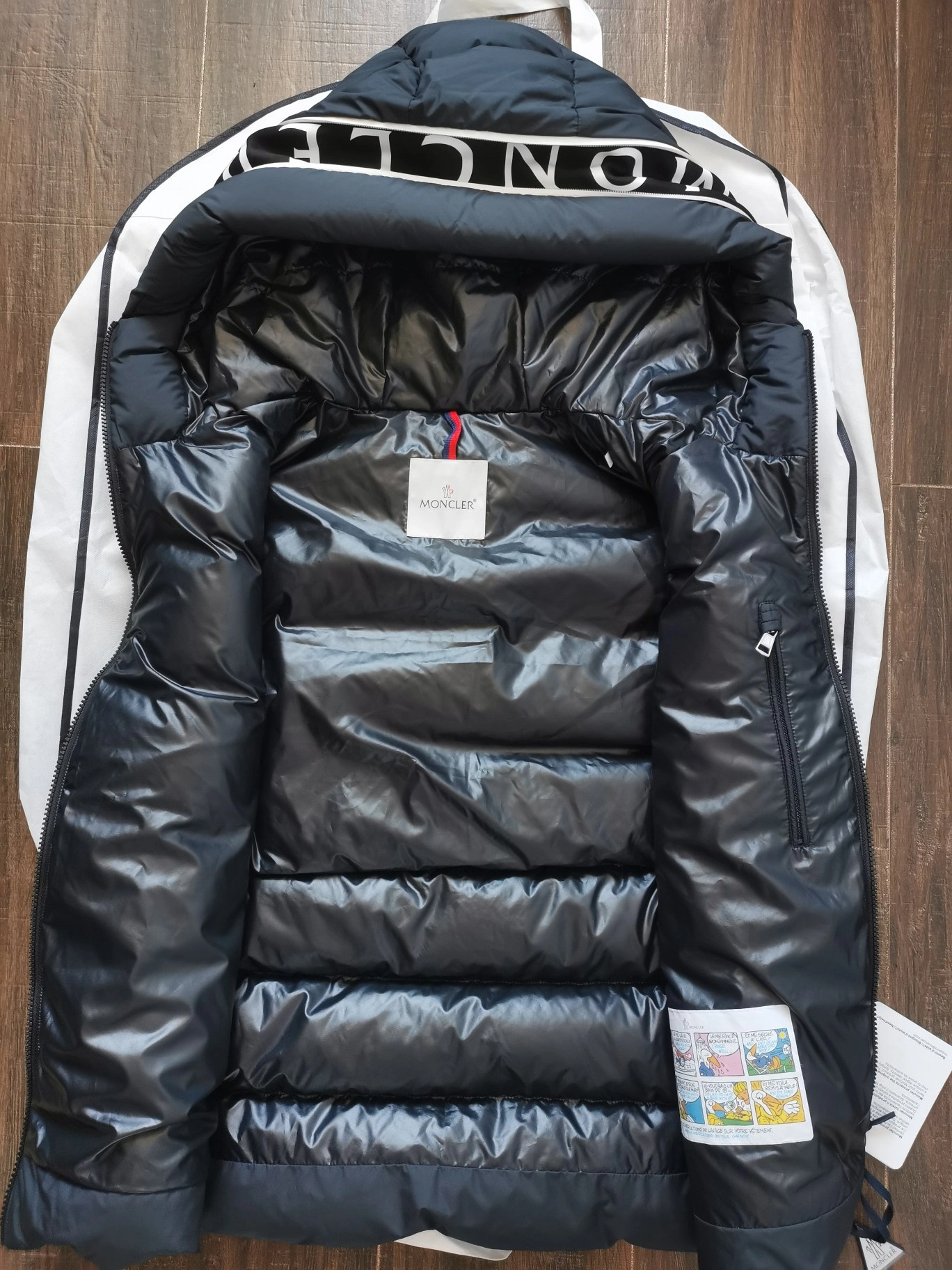 NewStyle Moncler Down Jackets 146116