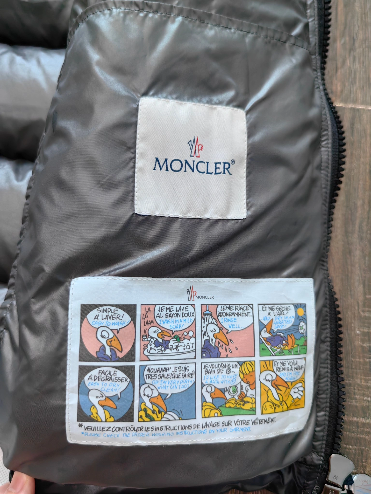 Moncler Down Jackets TimelessDesign 146113