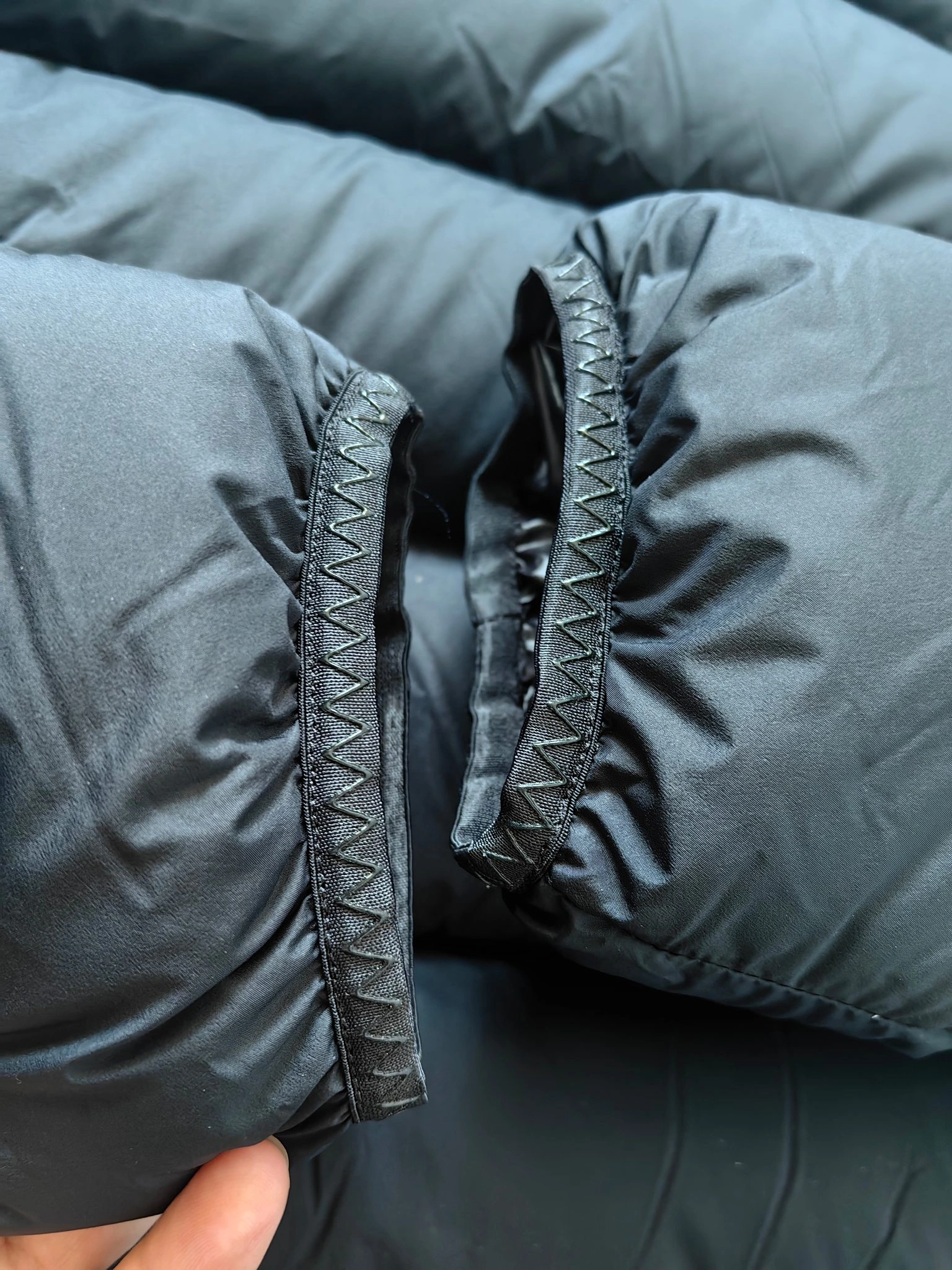 RelaxedFit Moncler Down Jackets 146112