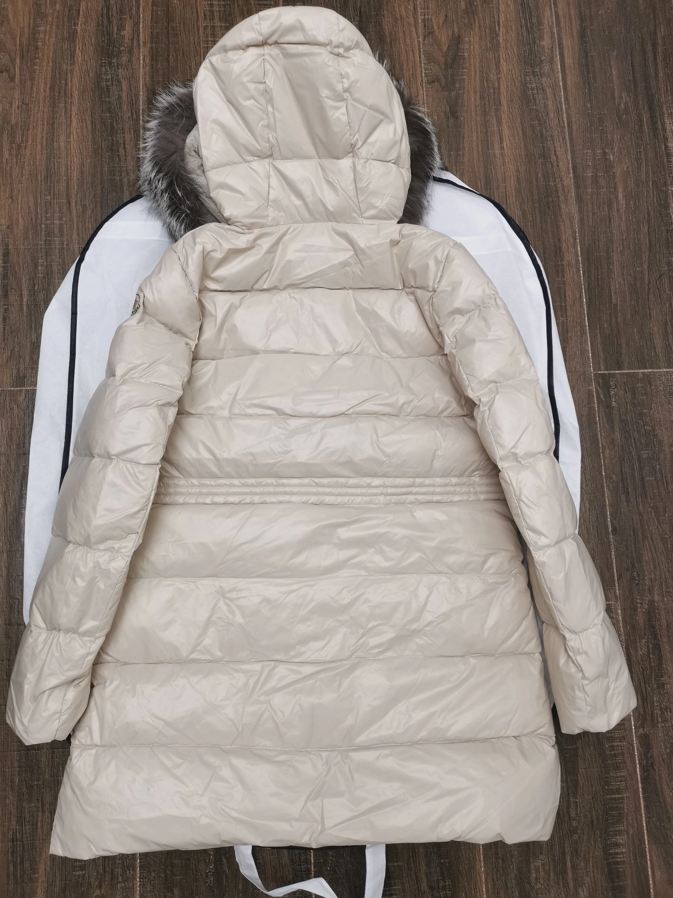 Moncler Down Jackets Contemporary 146110