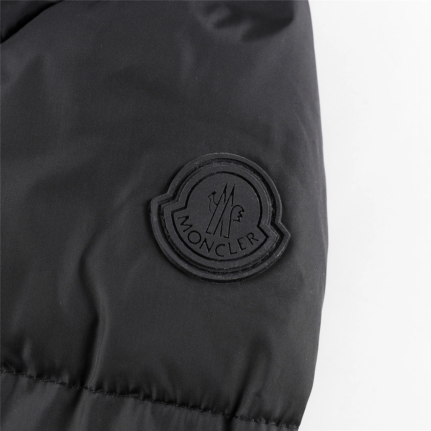 Moncler Down Jackets Thermal 146087