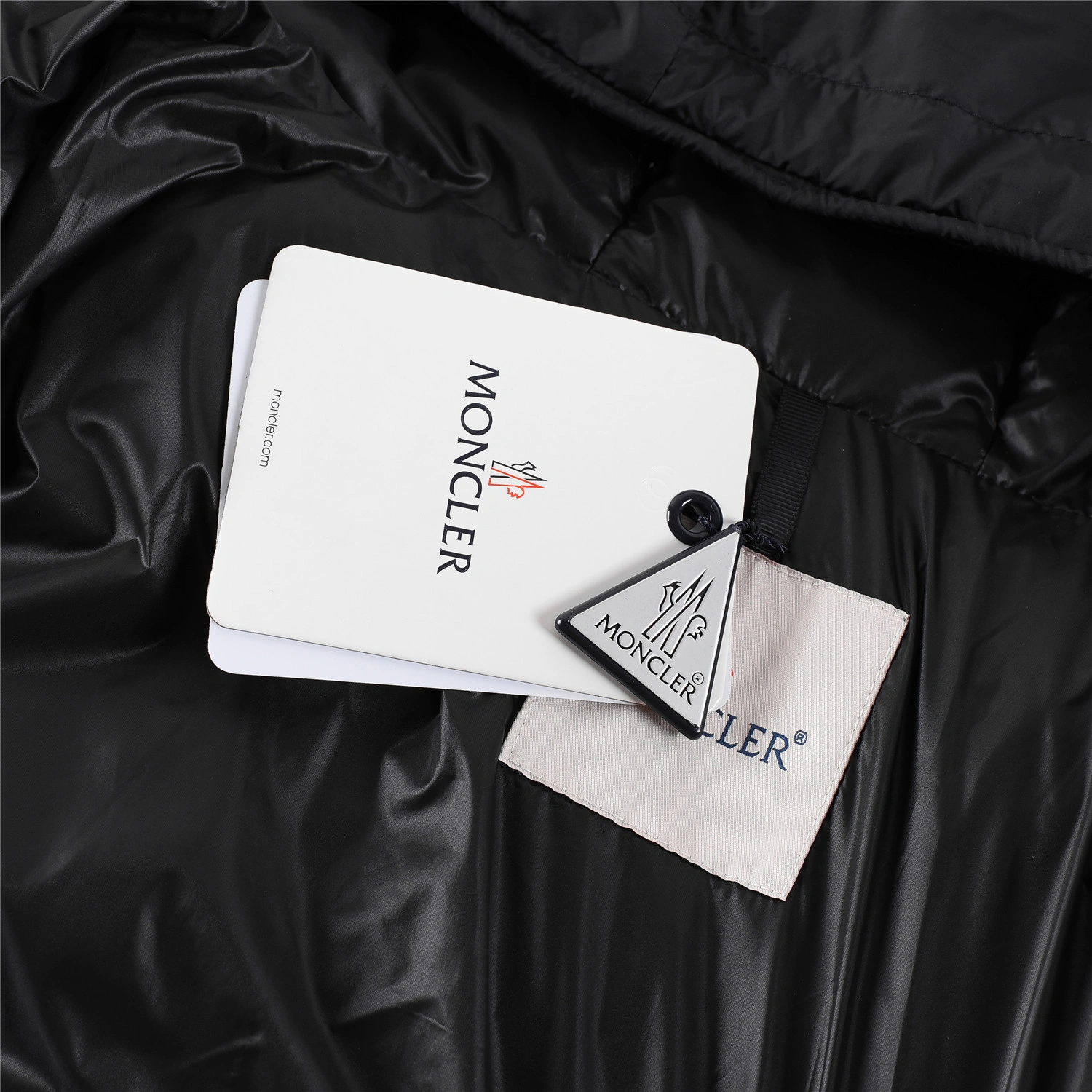 Moncler Down Jackets Thermal 146087