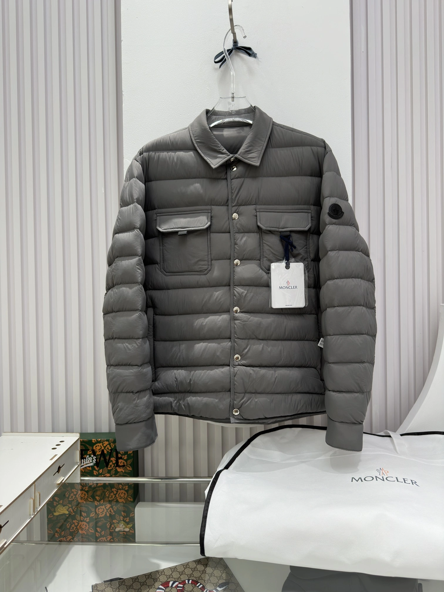 Elegant Moncler Down Jackets 146090