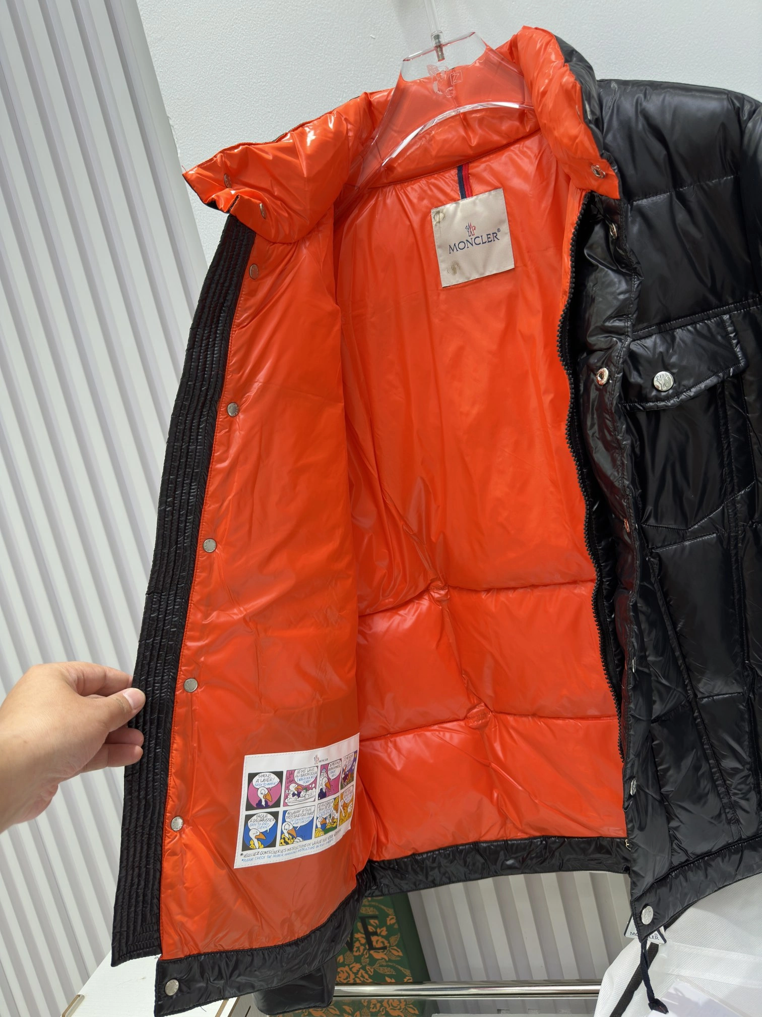 ZipUp Moncler Down Jackets 146101