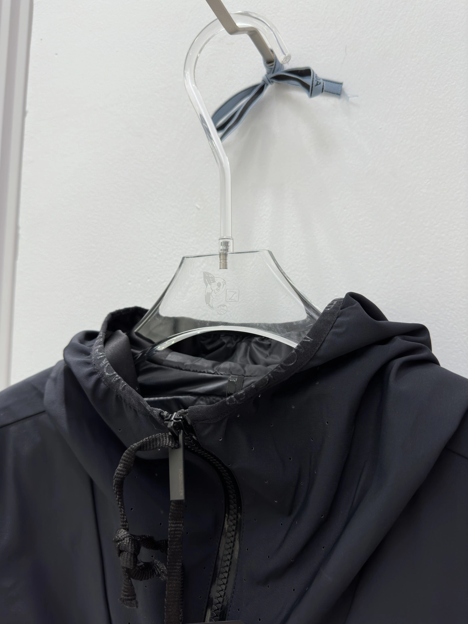 Unique Moncler Down Jackets 146094