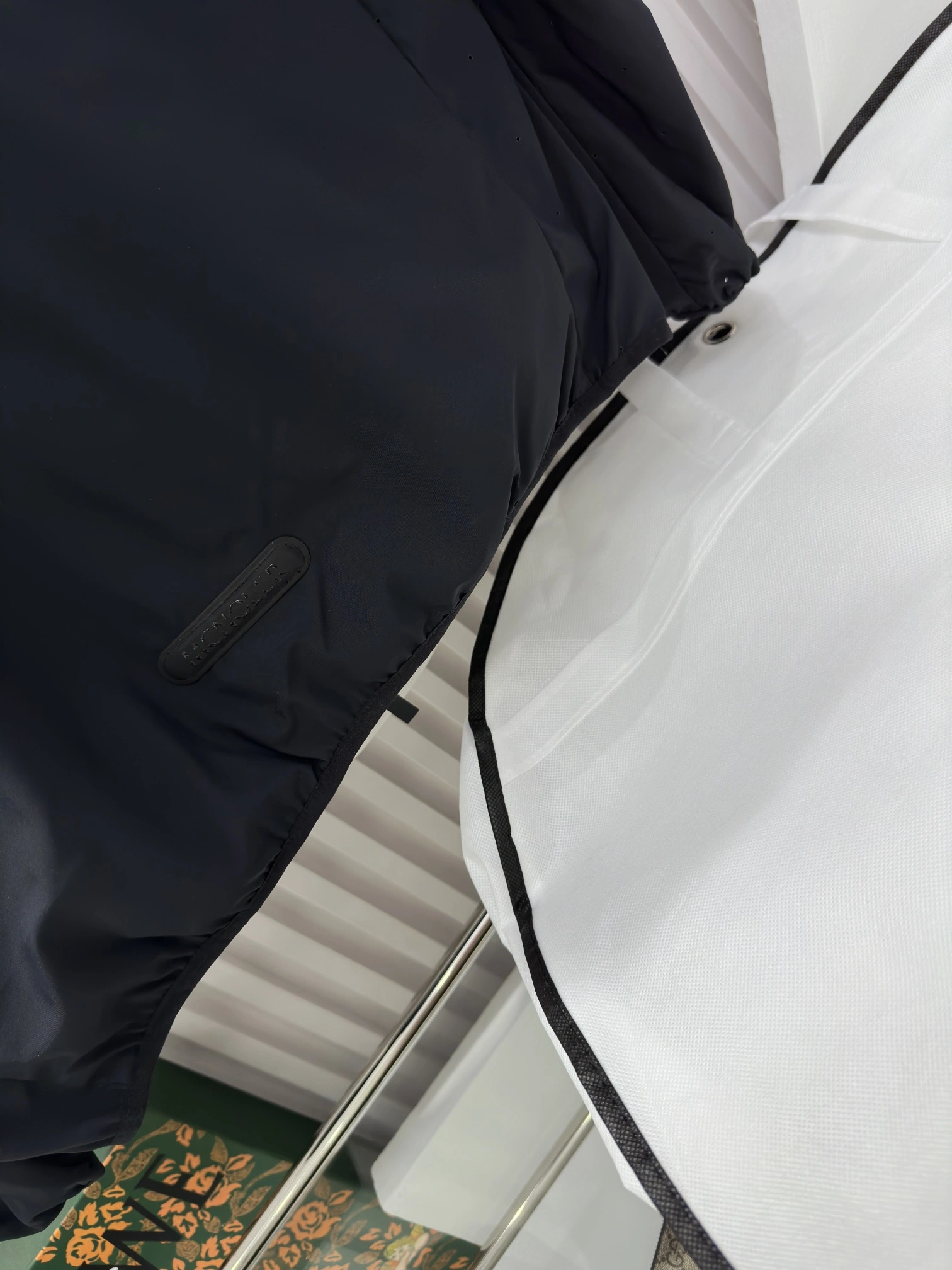 Unique Moncler Down Jackets 146094