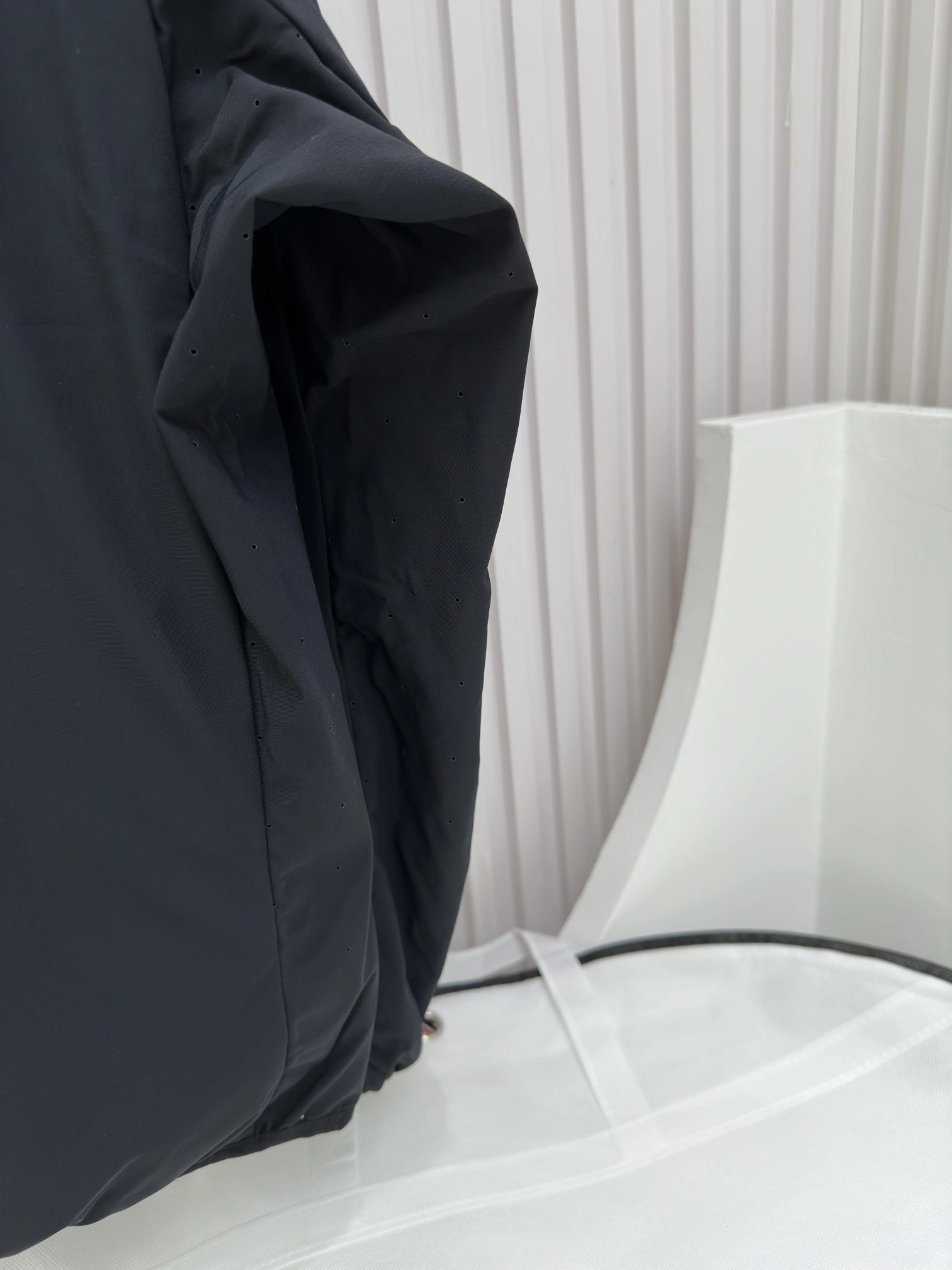 Unique Moncler Down Jackets 146094